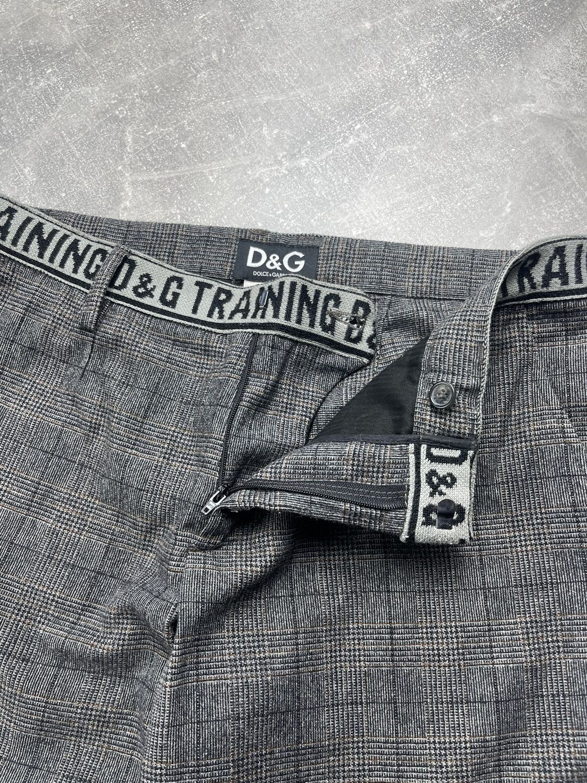 Dolce & Gabbana Dolce & Gabbana D&G Training Grey Plaid Pants Wool 00s Size US 34 / EU 50 - 10 Thumbnail
