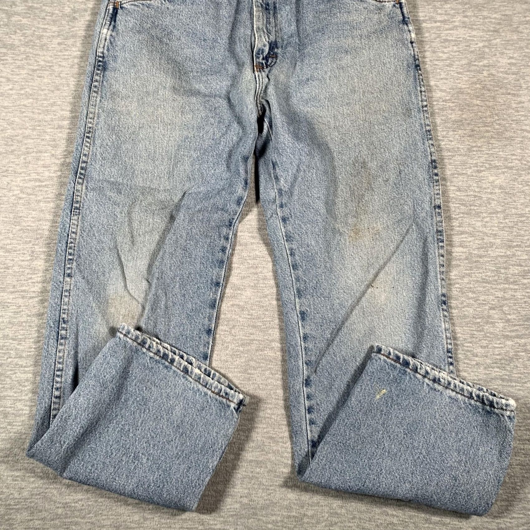 Lee VINTAGE Lee Jeans Mens 33x30 Light Blue Denim Straight Leg 100% Cotton Zip Fly 5-Pocket Mens Jeans Clothing 80s 90s Size US 33 - 3 Thumbnail