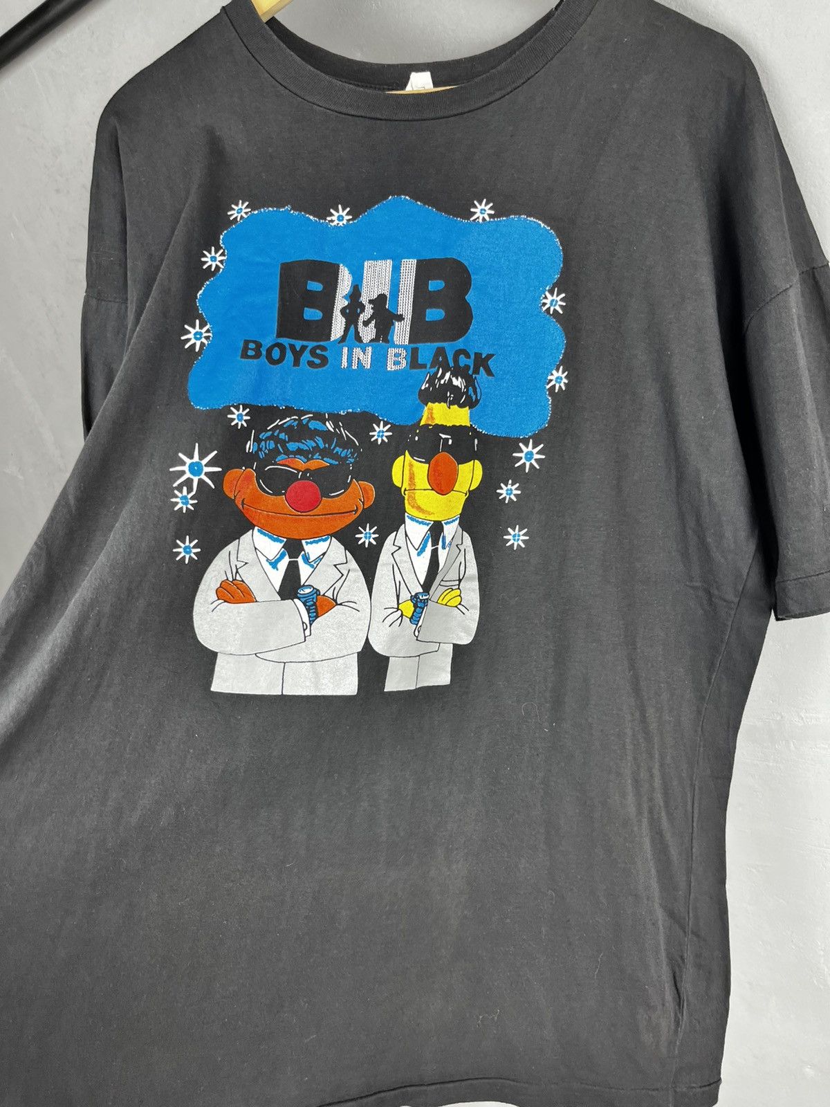 Vintage Vintage 90s Sesame Street Boys In Black T-shirt Movie Size US L / EU 52-54 / 3 - 7 Thumbnail