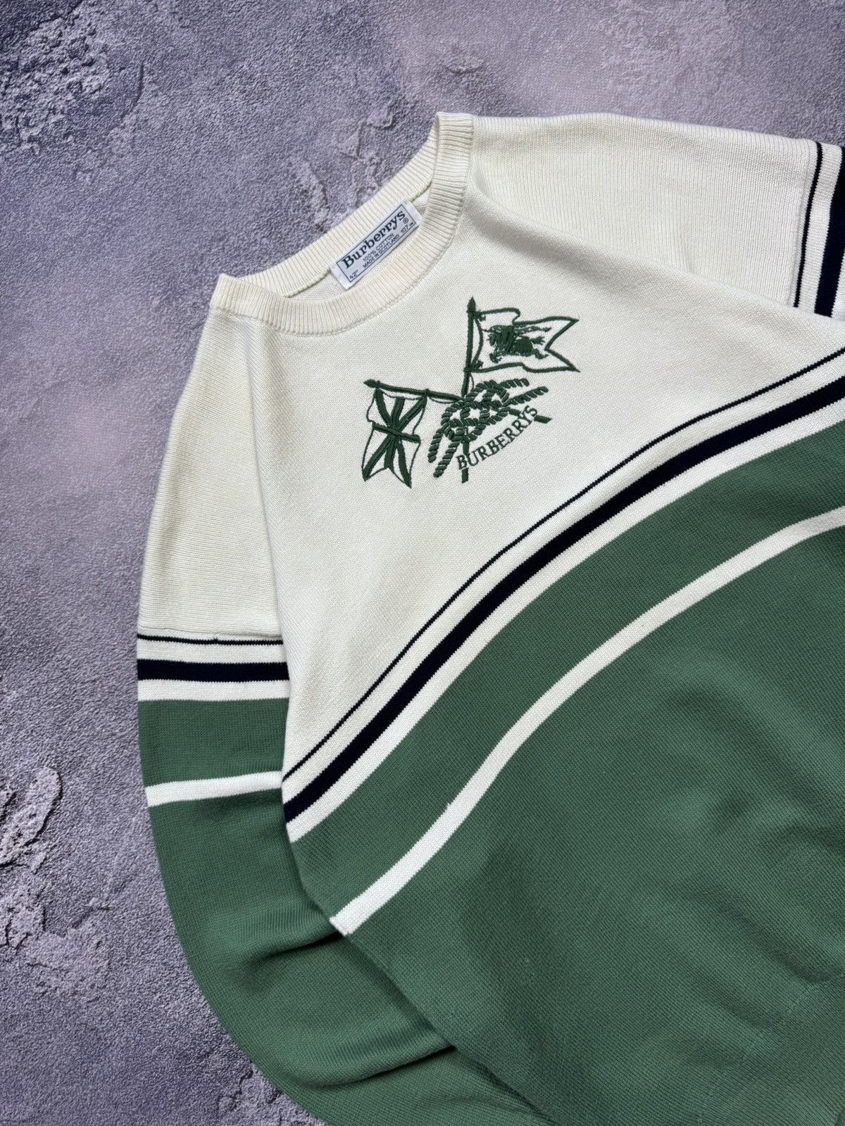 Burberry Vintage Burberrys’ Embroidered Flags Cotton Knit Sweater Size US L / EU 52-54 / 3 - 2 Thumbnail