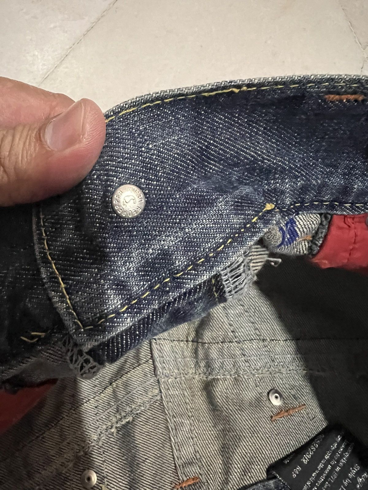 If Six Was Nine × Japanese Brand FLARE 90’s RED PEPPER CLAW DISTRESS JEAN Size US 35 - 23 Thumbnail