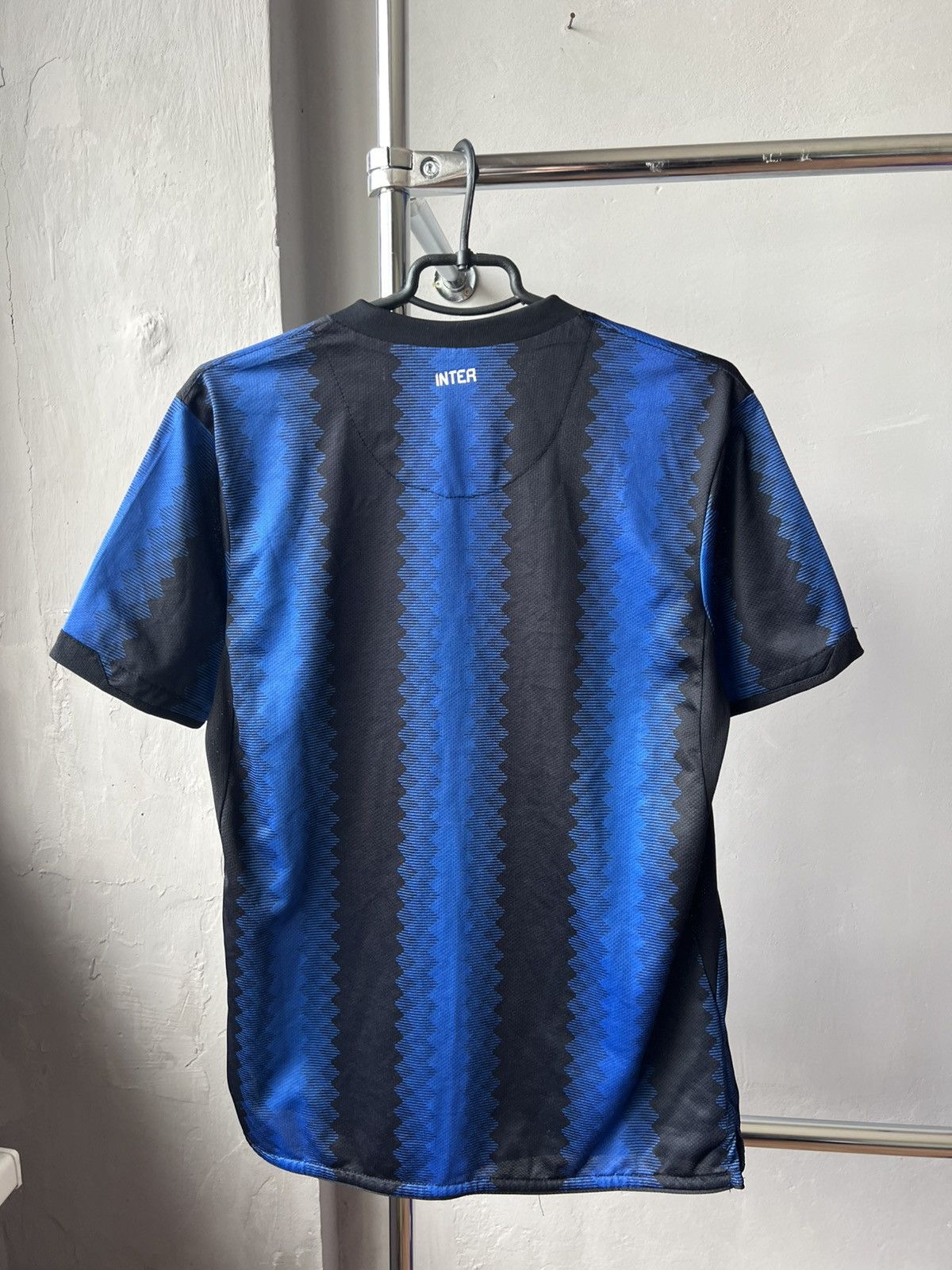 Nike 2010/11 INTER MILAN HOME RARE SOCCER JERSEY FOOTBALL SHIRT Size US M / EU 48-50 / 2 - 16 Thumbnail