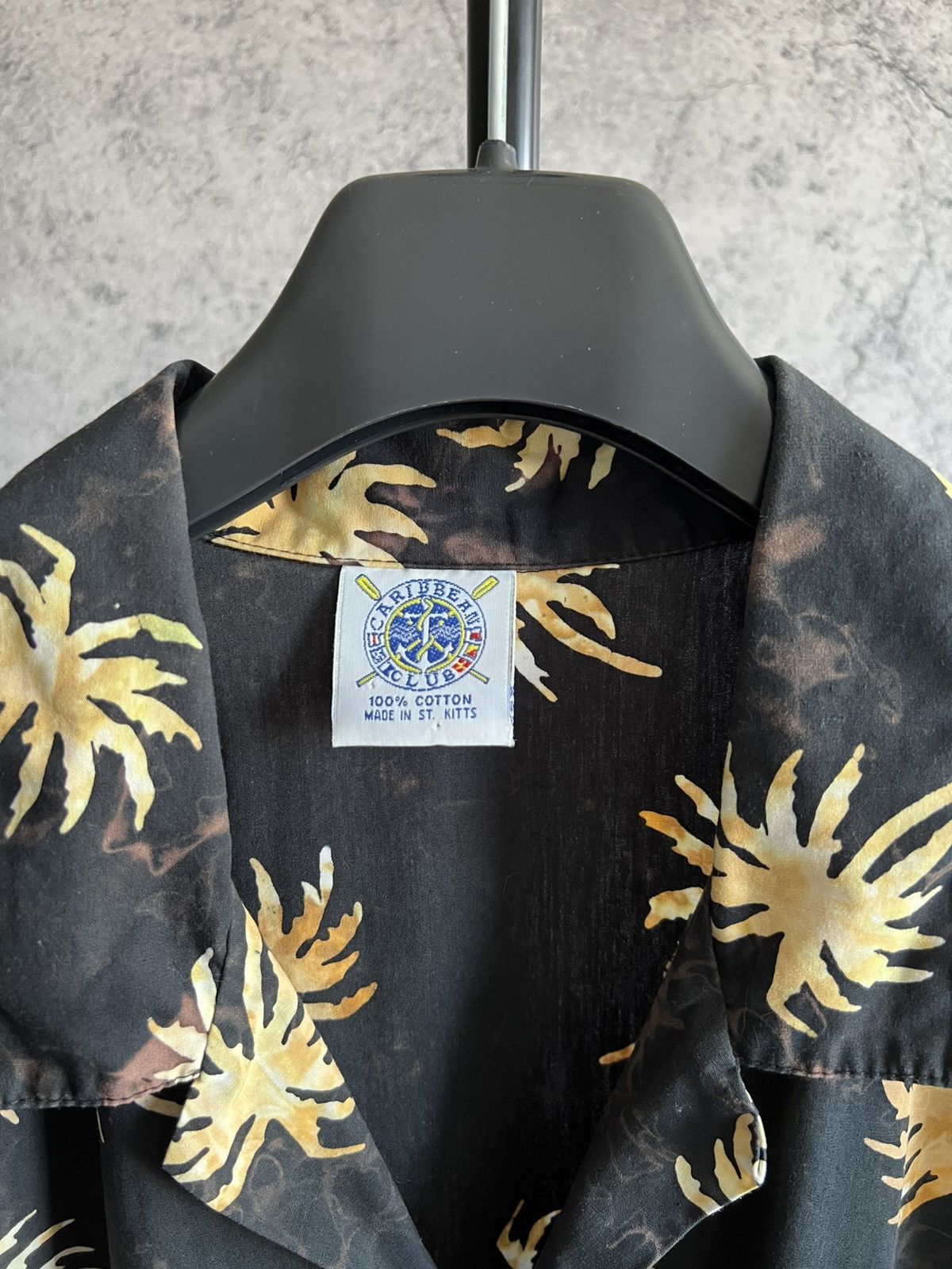 Vintage Vintage Caribbean Club Hawaiian Shirt Button Ups Size US XL / EU 56 / 4 - 2 Thumbnail