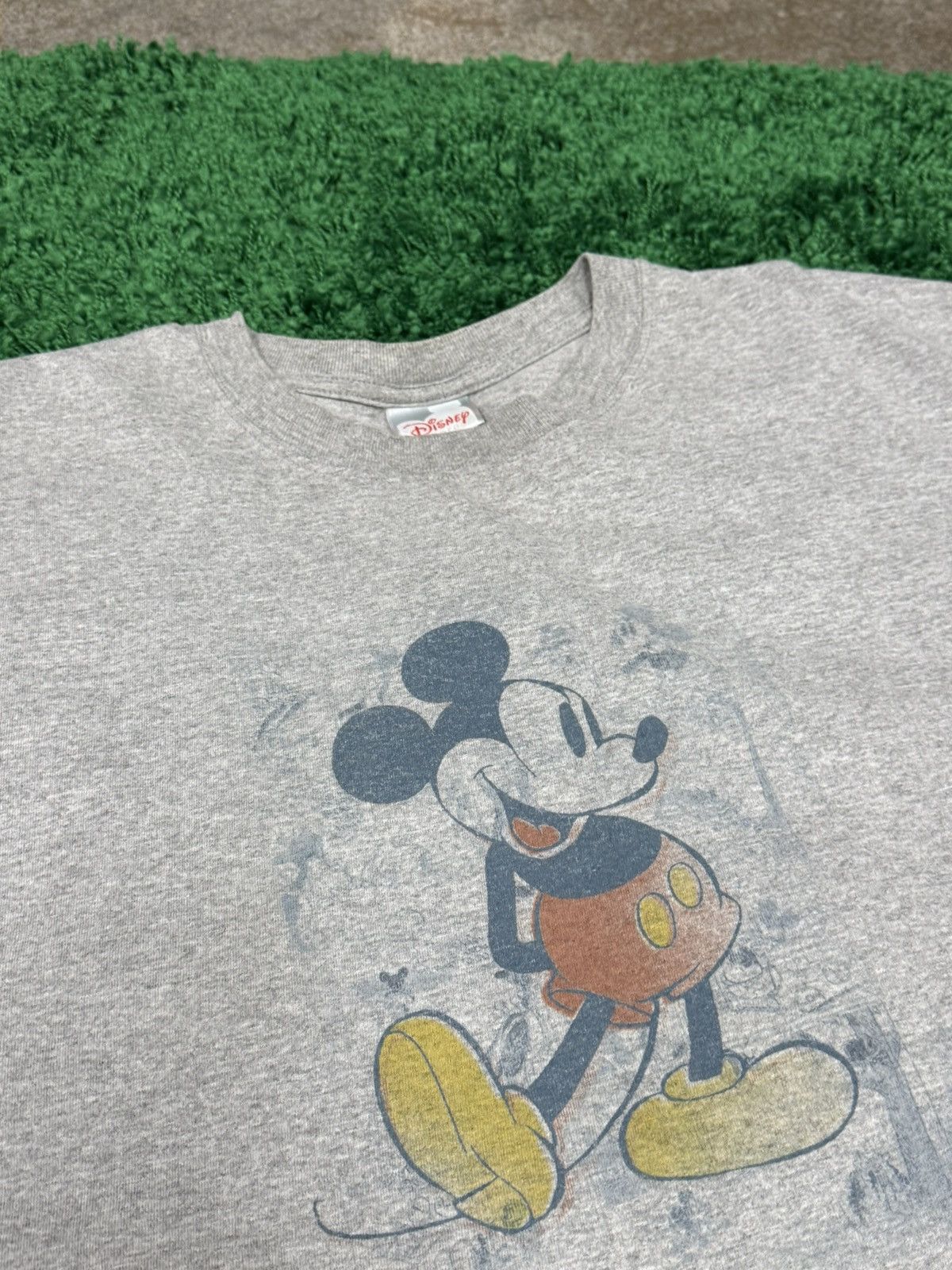 Disney Vintage Y2K 00s Disney Store Mickey Mouse Tee Grey XL Size US XL / EU 56 / 4 - 3 Thumbnail