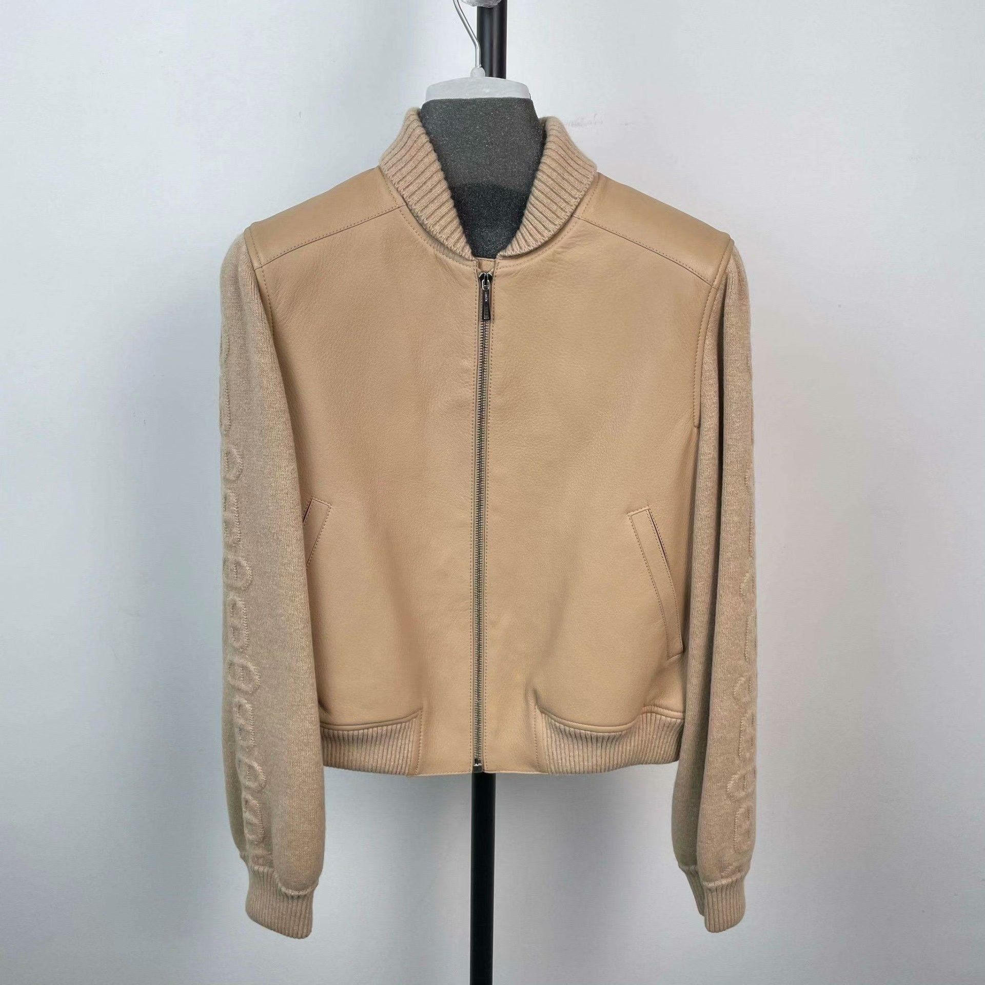 Hermes Hermes Light Jacket 38 Men Size US S / EU 44-46 / 1 - 1 Thumbnail