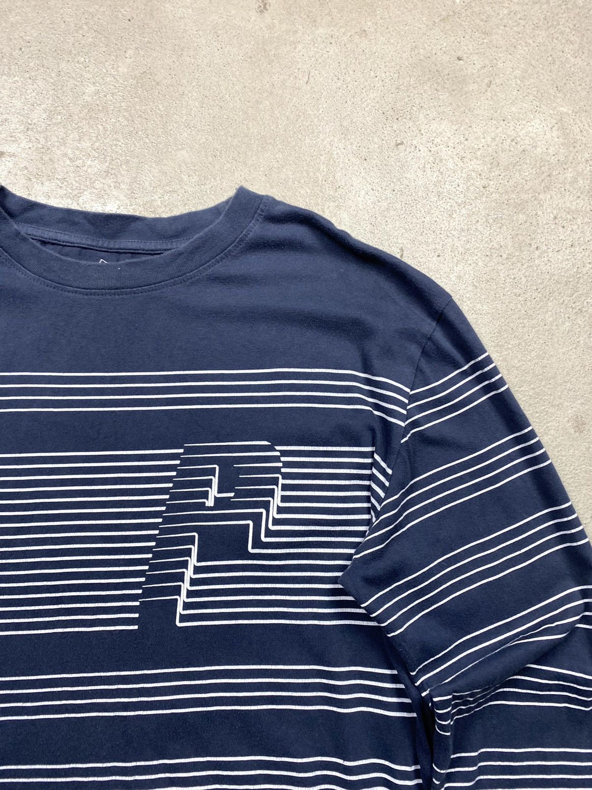 Palace Palace Striped P Logo Longsleeve T Shirt Hype Size US L / EU 52-54 / 3 - 4 Thumbnail