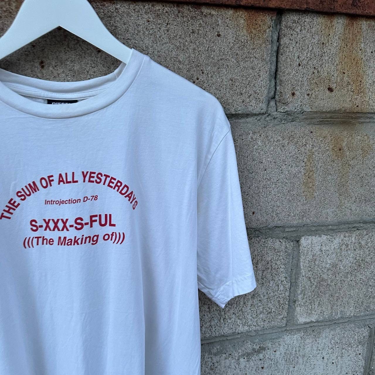 Diesel VTG Diesel T-shirts Big Logo Size L Y2K 00s USA Size US L / EU 52-54 / 3 - 5 Thumbnail