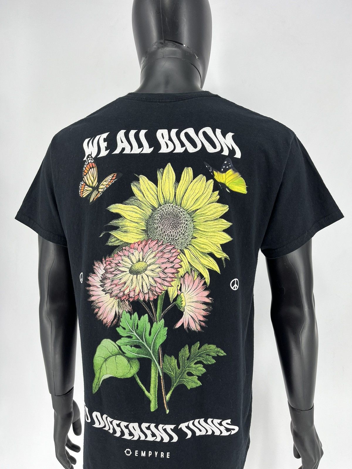 Empyre × Vintage EMPYRE T-Shirt Mens Sz L Black Sunflower WE ALL BLOOM Size US L / EU 52-54 / 3 - 10 Thumbnail