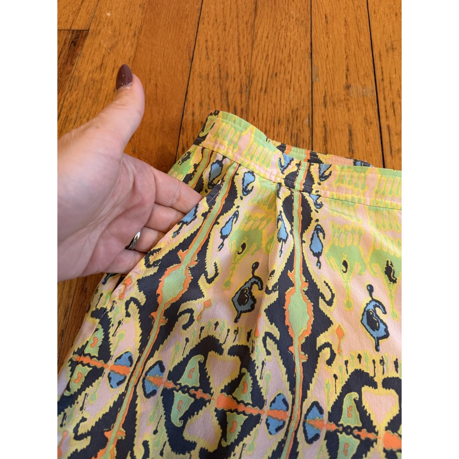 Tibi Tibi Shorts Womens 2 Multicolor Silk Wrap Pleated Geometric Size 26" / US 2 / IT 38 - 2 Thumbnail