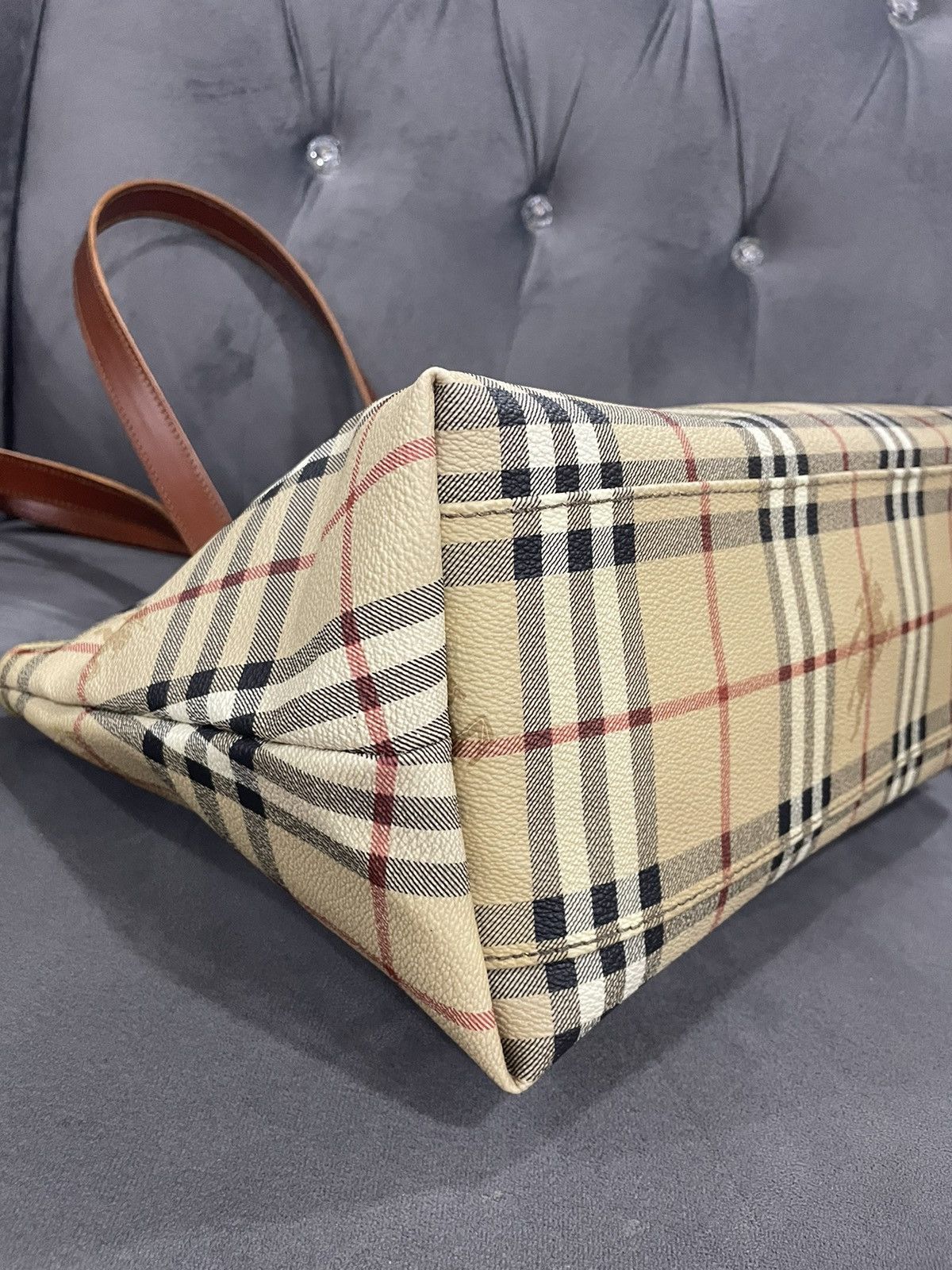 Burberry Authentic BURBERRY London Tote bag Size ONE SIZE - 6 Thumbnail