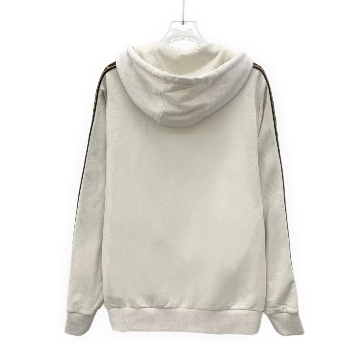 Fendi Fendi Off-white Logo Letter Wool Hooded Sweatshirt K26WX Size L / US 10 / IT 46 - 2 Thumbnail