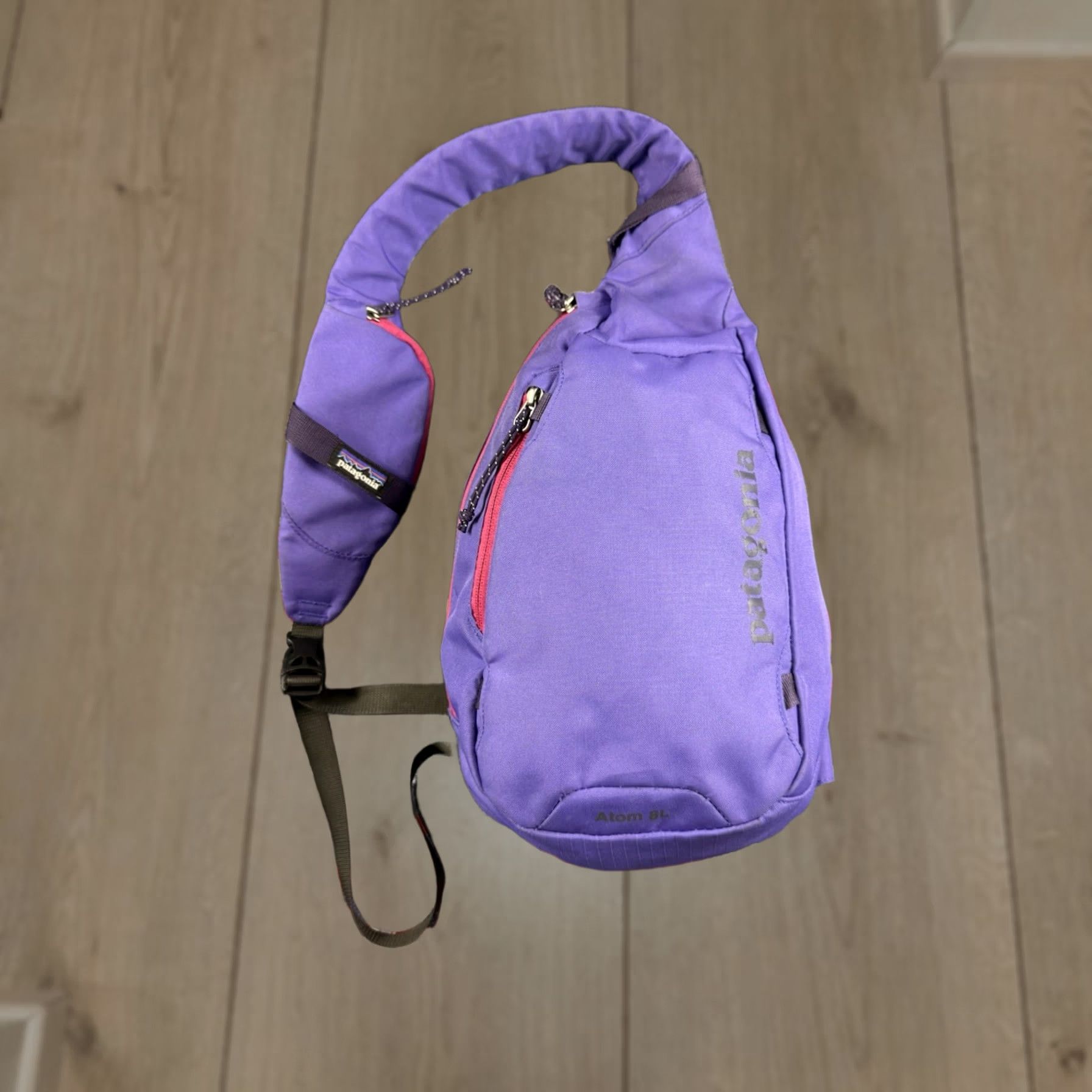 women's patagonia crossbody bag Terravia Sacoche 3L Unisex Shoulder litre capacity Patagonia Atom Sling Backpack -