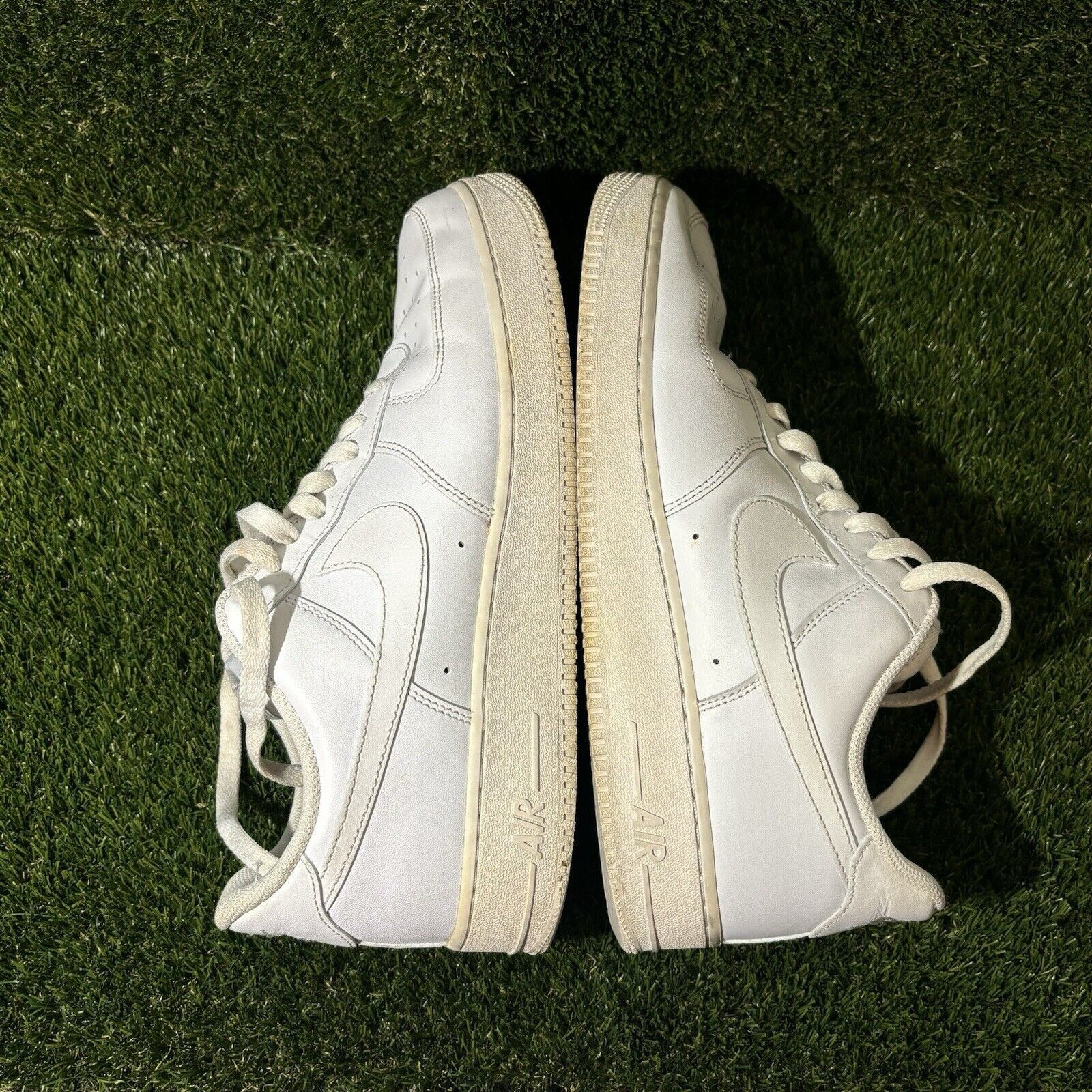 Nike Size 12 - Nike Air Force 1 '07 Low Triple White Size US 12 / EU 45 - 4 Thumbnail