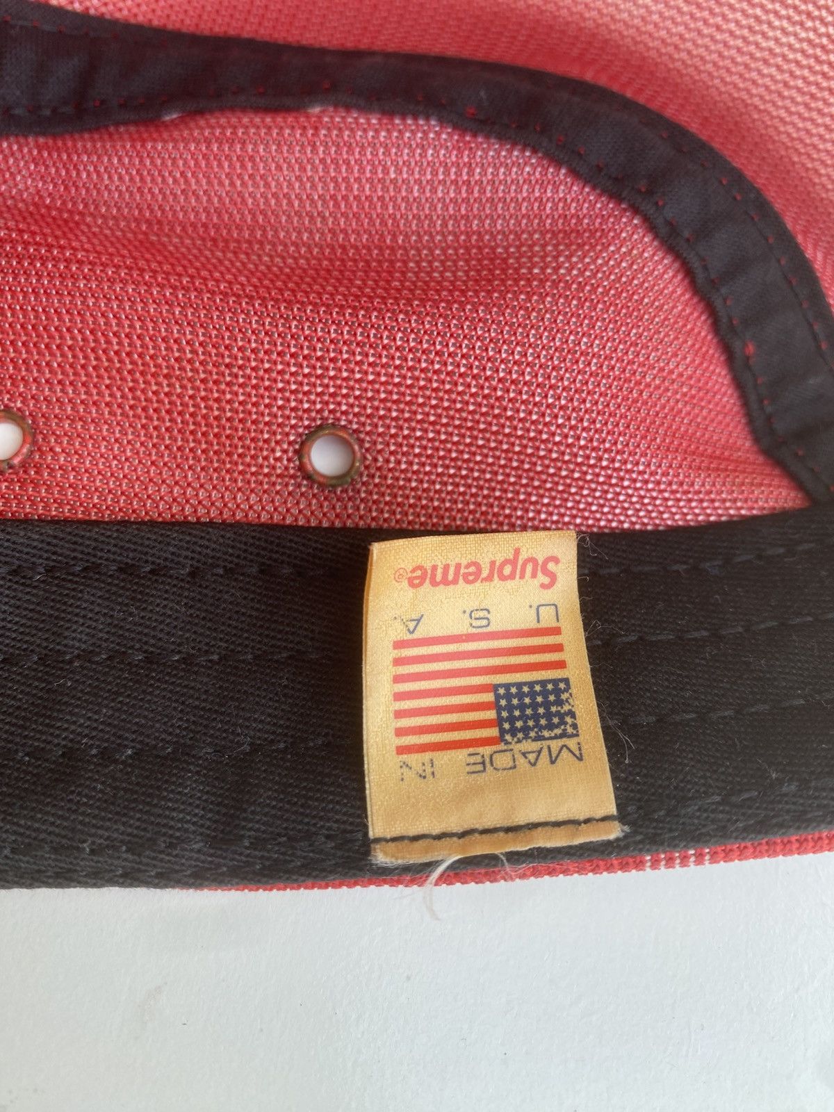 Supreme Rare Supreme Lenticular Logo Camp Cap Red SS19 Size ONE SIZE - 14 Thumbnail