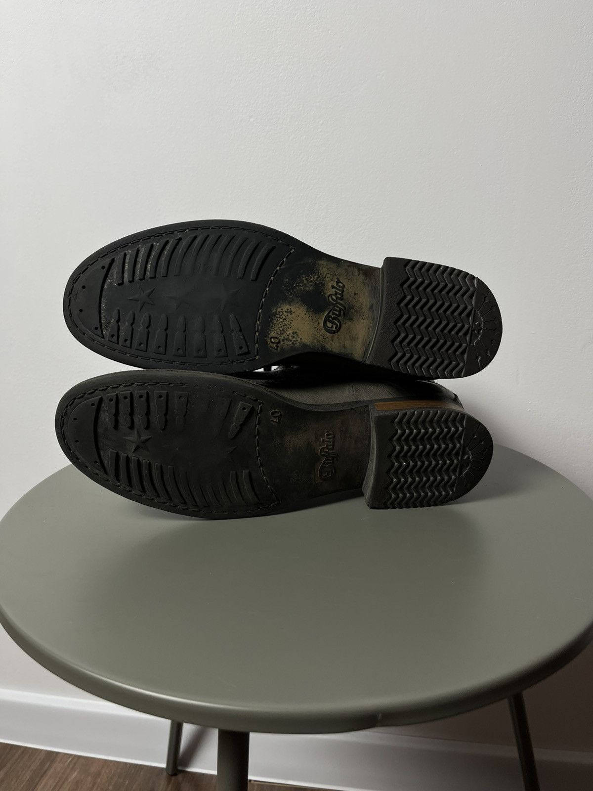 Japanese Brand × Vintage Buffalo Women’s Distressed Gray Leather Boots EU 40 / US 9 Size US 9 / IT 39 - 10 Thumbnail