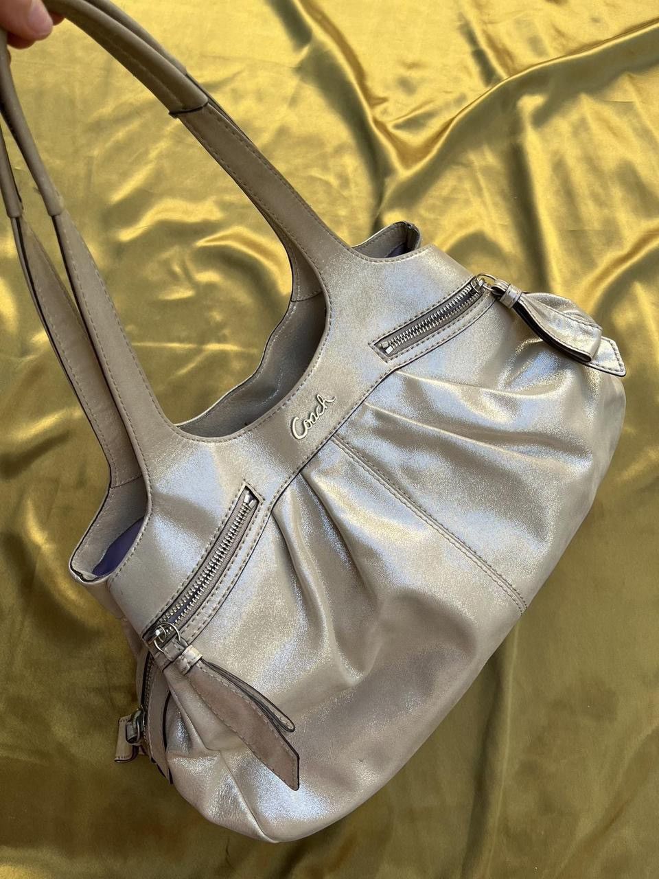 Coach Coach metallic shimmer leather tote bag Size ONE SIZE - 2 Thumbnail
