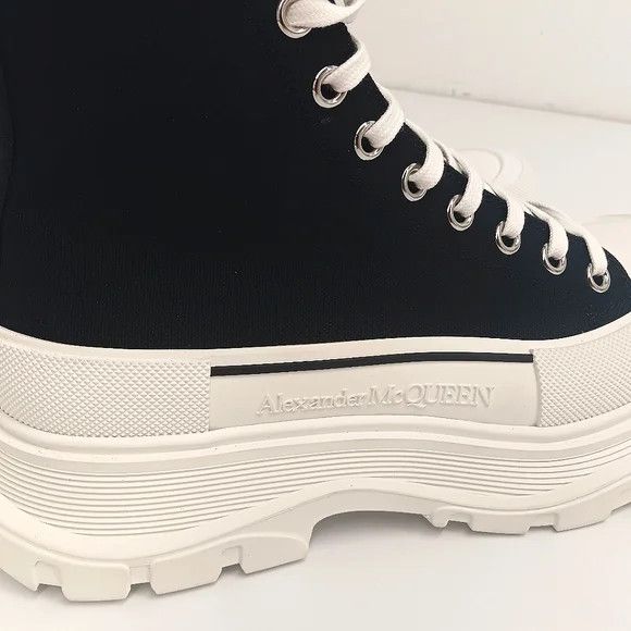 Alexander McQueen Alexander McQueen Tread Slick Hi Top Sneakers - EU43/US10 Size US 10 / EU 43 - 8 Thumbnail