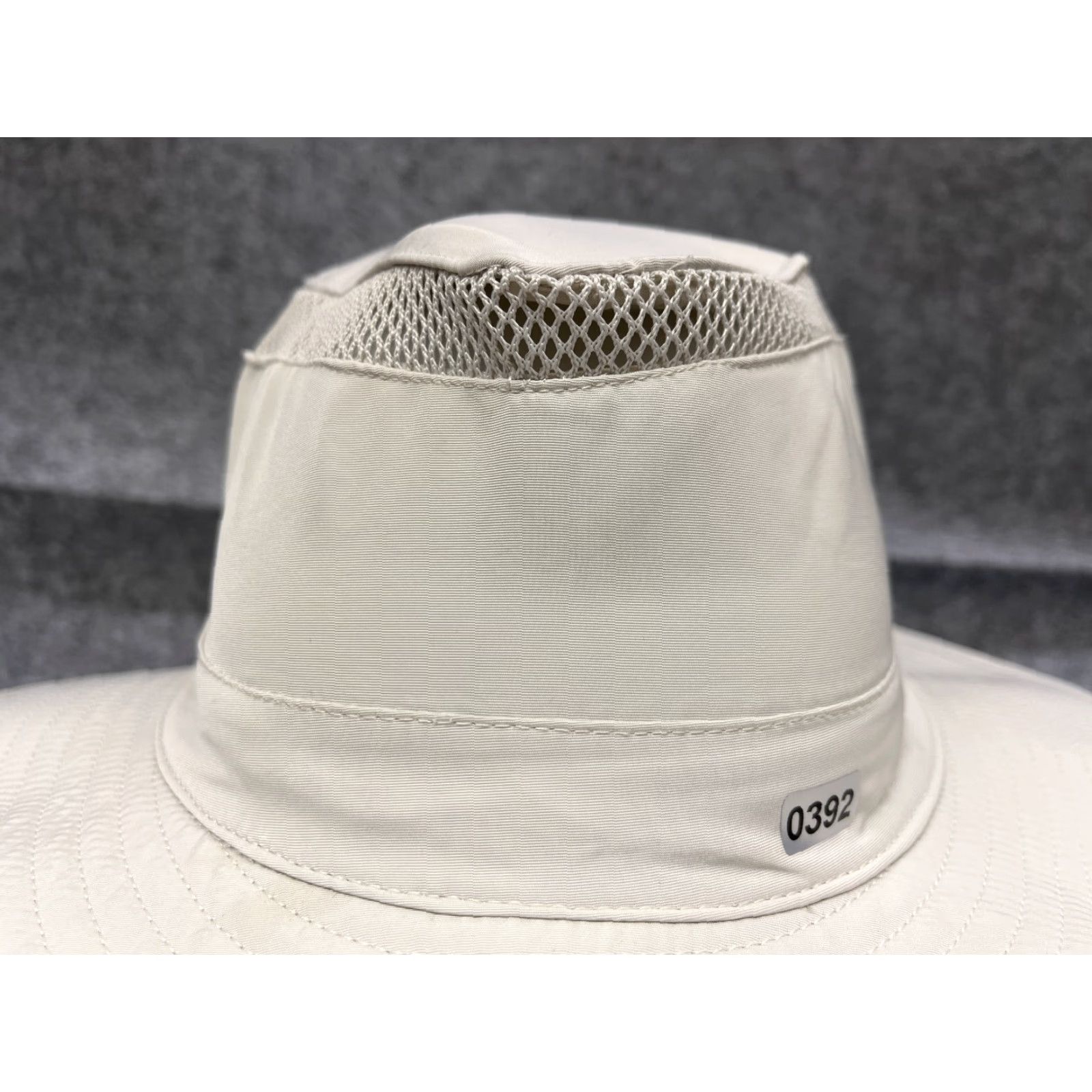 Vintage VINTAGE Inifity Headwear Unisex Adult Bucket Hat M White Nylon Outdoor Summer Casual Size ONE SIZE - 2 Thumbnail