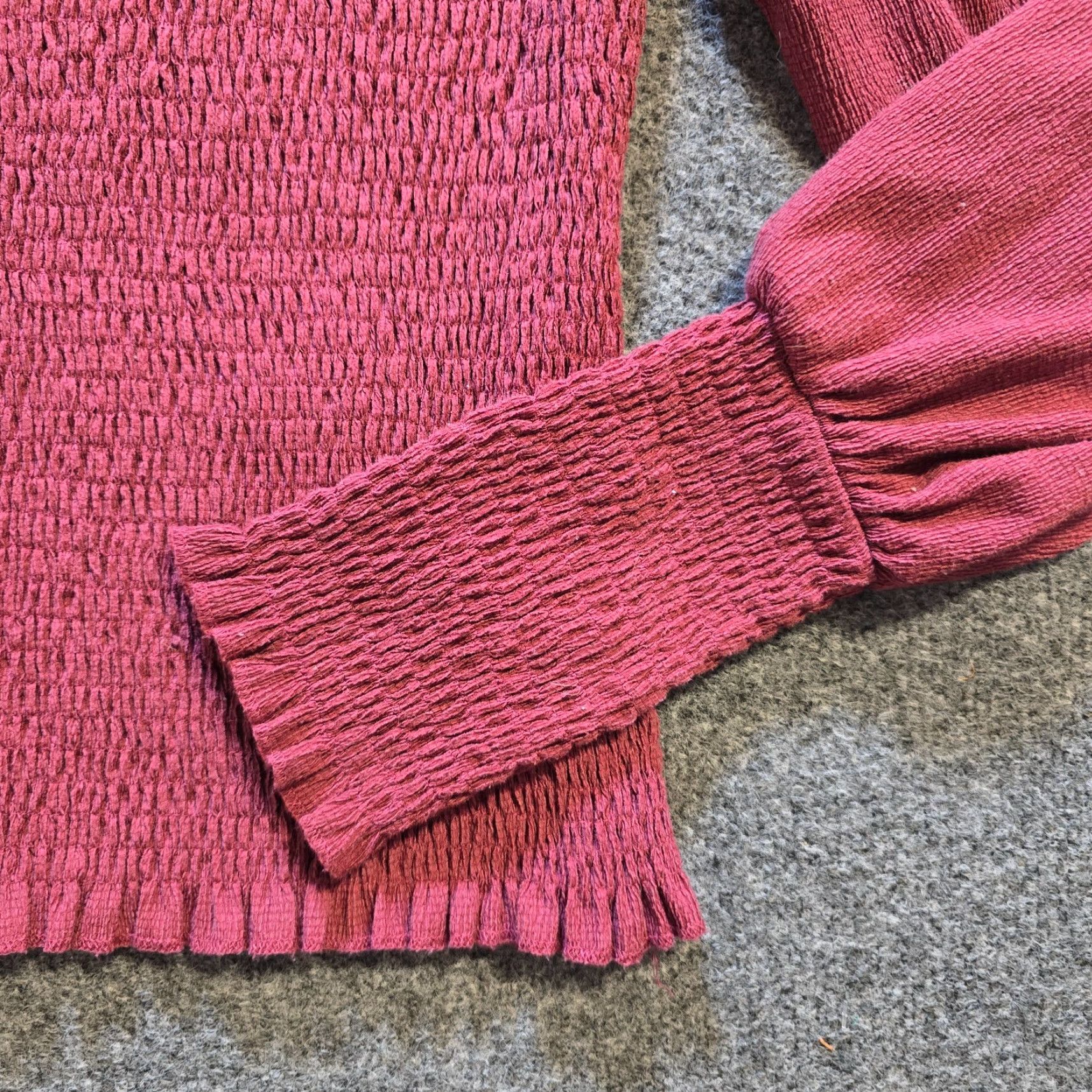 Anthropologie Anthropologie Blouse Womens Size M Pink Smocked Balloon Sleeve Knit Lightweight Boho Casual Shirt Womens Size M / US 6-8 / IT 42-44 - 3 Thumbnail