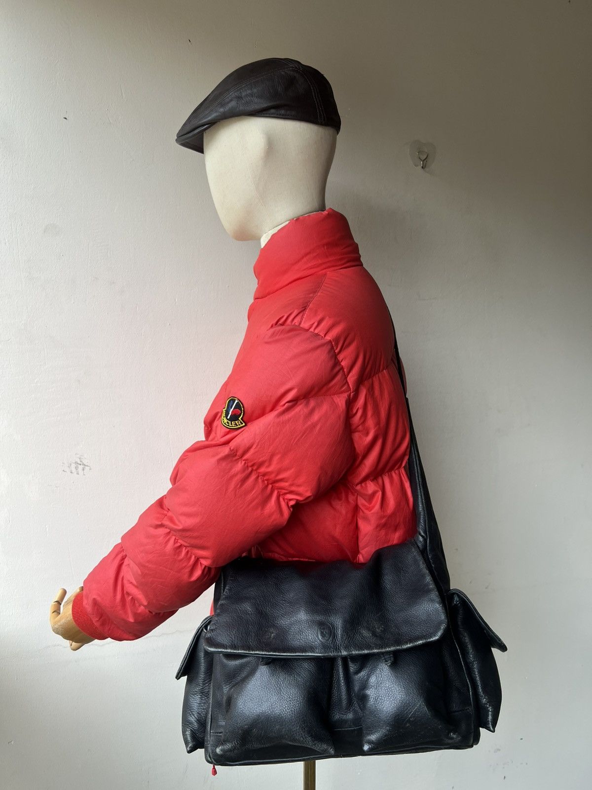 Leather Vintage ROSSI Florence Italy Faded Patina Cargo Sling Bag Size ONE SIZE - 4 Thumbnail