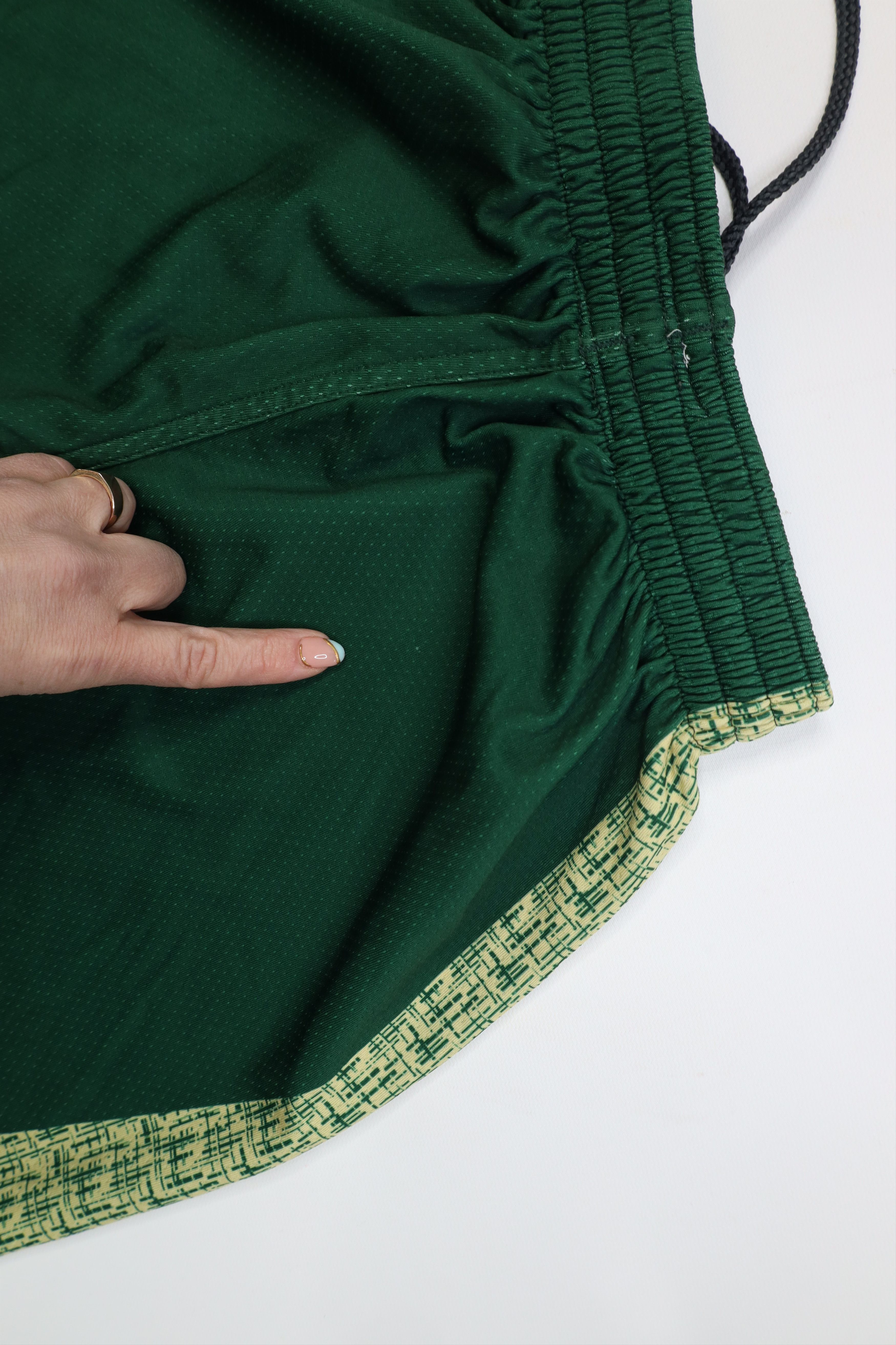 Russell Athletic Vintage 90s Y2K Russell Athletic Above Knee Knit Shorts Size US 30 / EU 46 - 12 Thumbnail