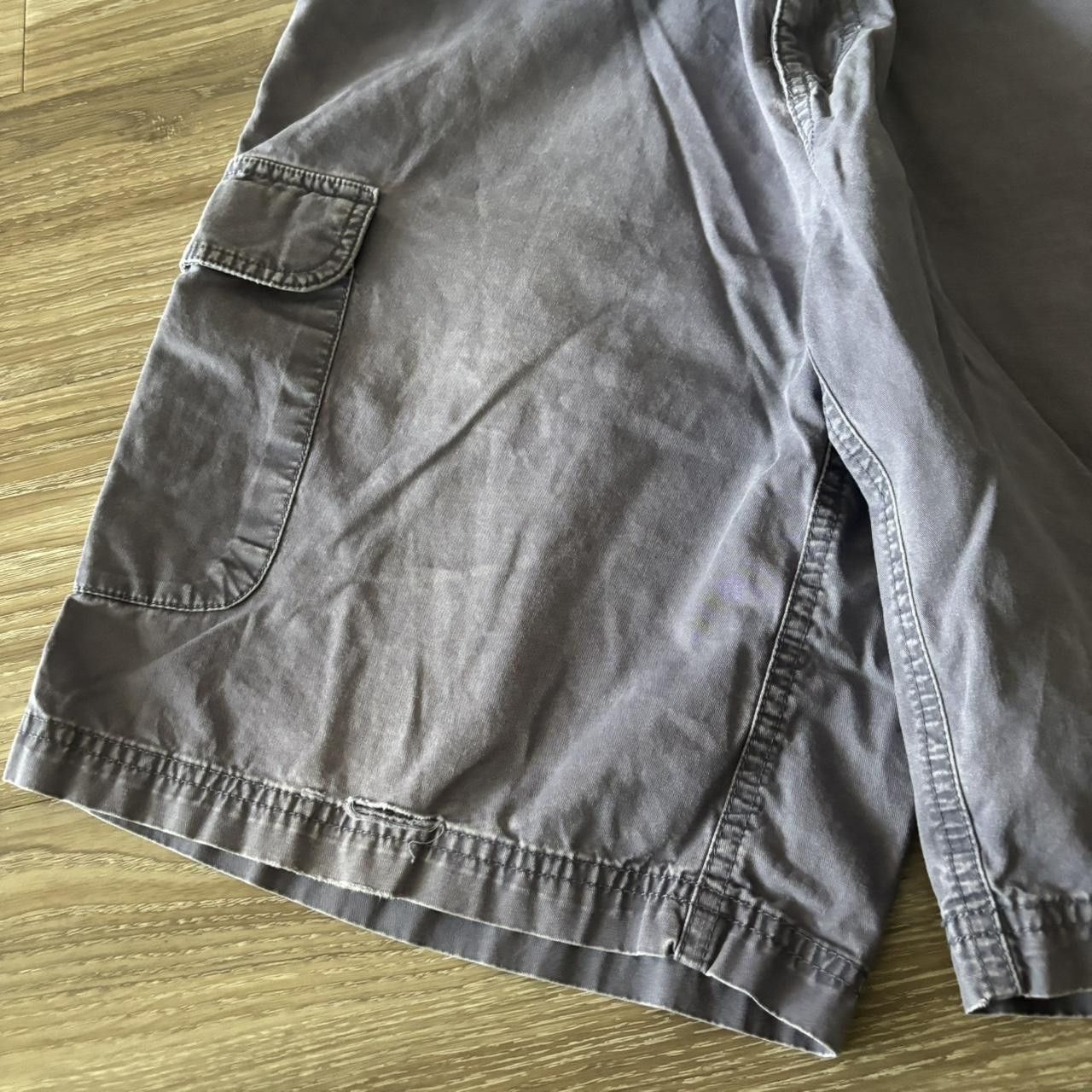 Vintage Crazy Vintage Y2K/2000s Baggy Faded Grey Skater Style Cargo Shorts! Size 36 Size US 36 / EU 52 - 3 Thumbnail