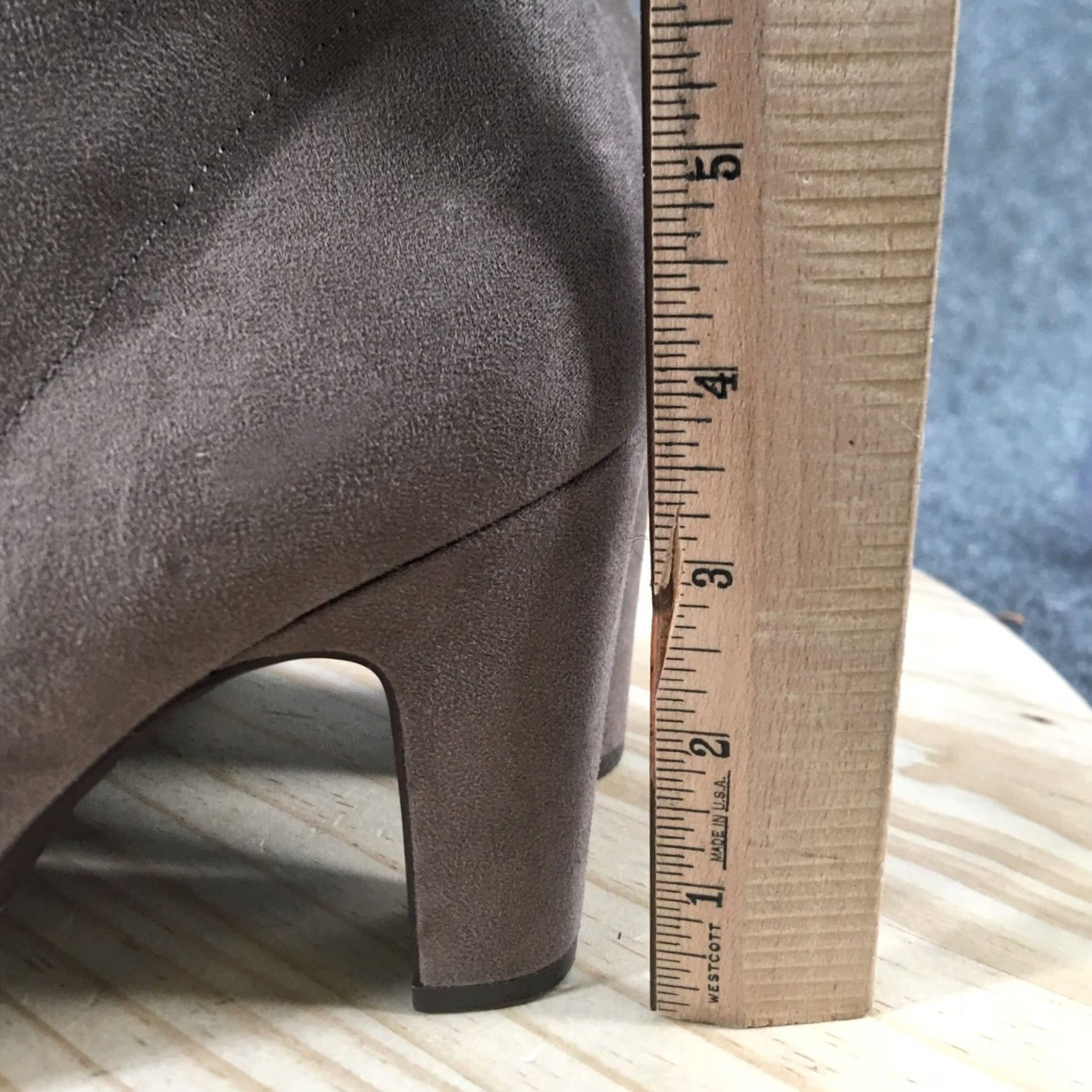 Vintage Kelly & Katie Boots Womens 10M Lola Ankle Bootie Gray Casual Comfort Block Heels Size US 10 / IT 40 - 6 Thumbnail