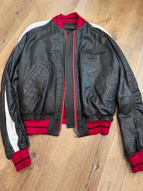 Haider Ackermann Haider Ackermann leather bomber w contrasting color band Size US S / EU 44-46 / 1 - 9 Thumbnail