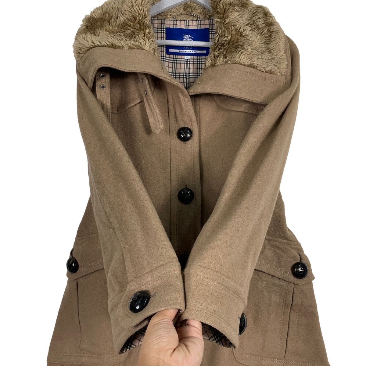 Burberry 💥BURBERRY FUR NECK WINTER WOOL JACKET Size M / US 6-8 / IT 42-44 - 6 Thumbnail