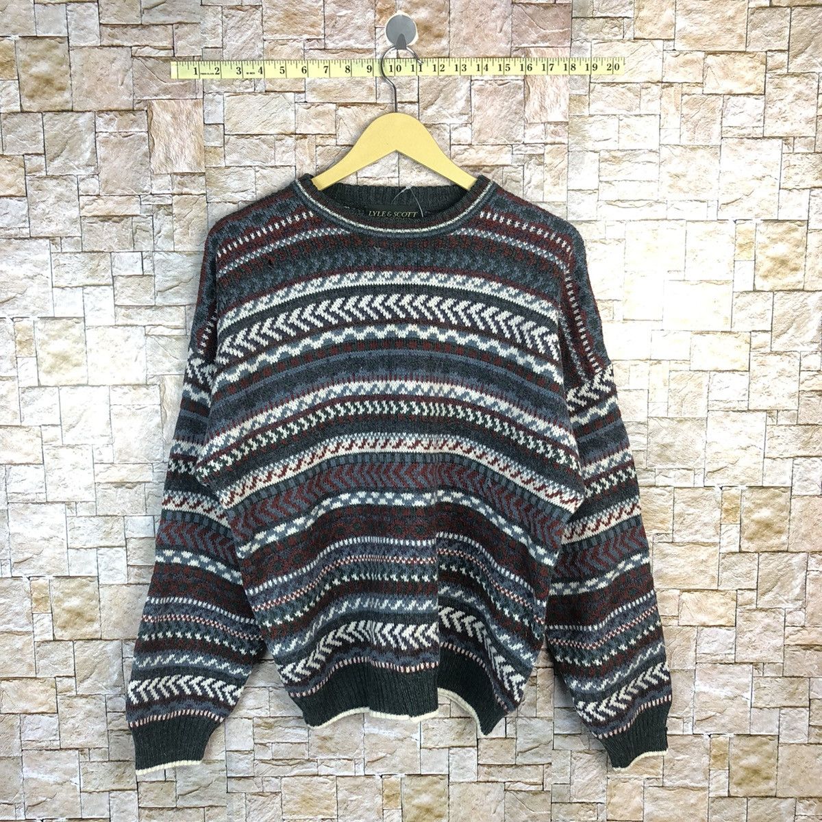 Lyle & Scott Grey vintage Knitwear #A475
