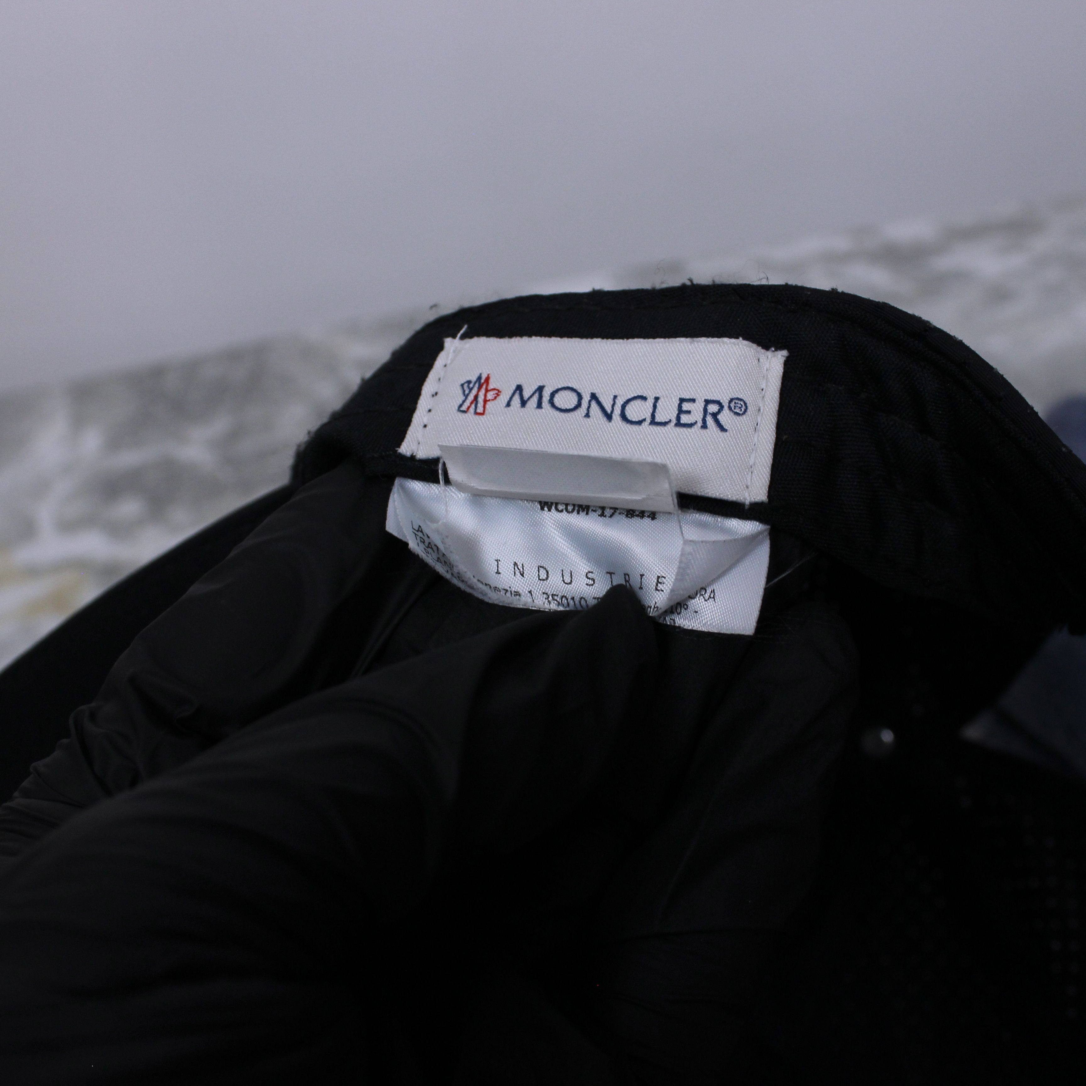 Moncler Moncler cap hat one size black rare logo Size ONE SIZE - 10 Thumbnail