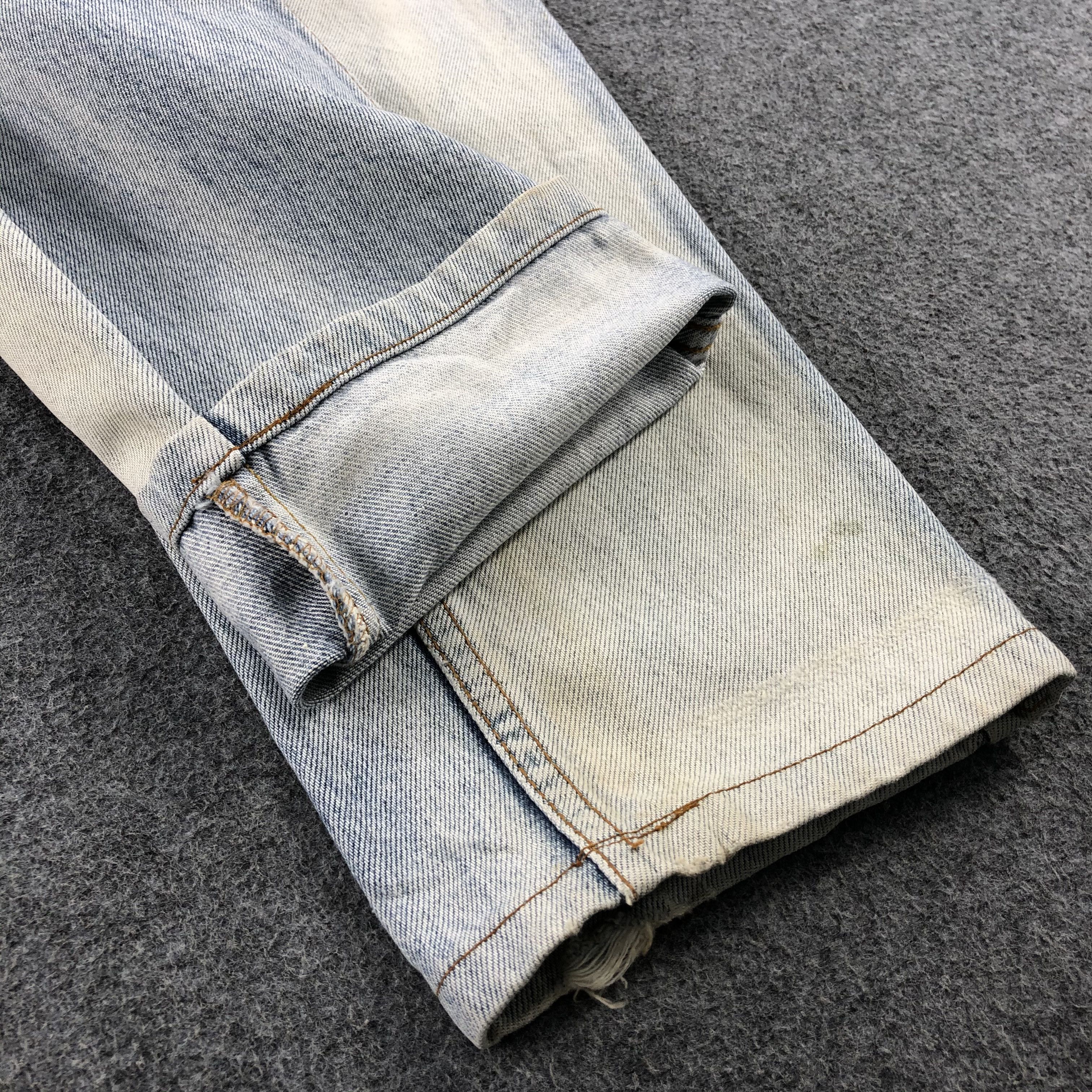 Levi's × Vintage Vintage Light Wash Levis 359 Jeans-JM1923 Size US 27 - 7 Thumbnail