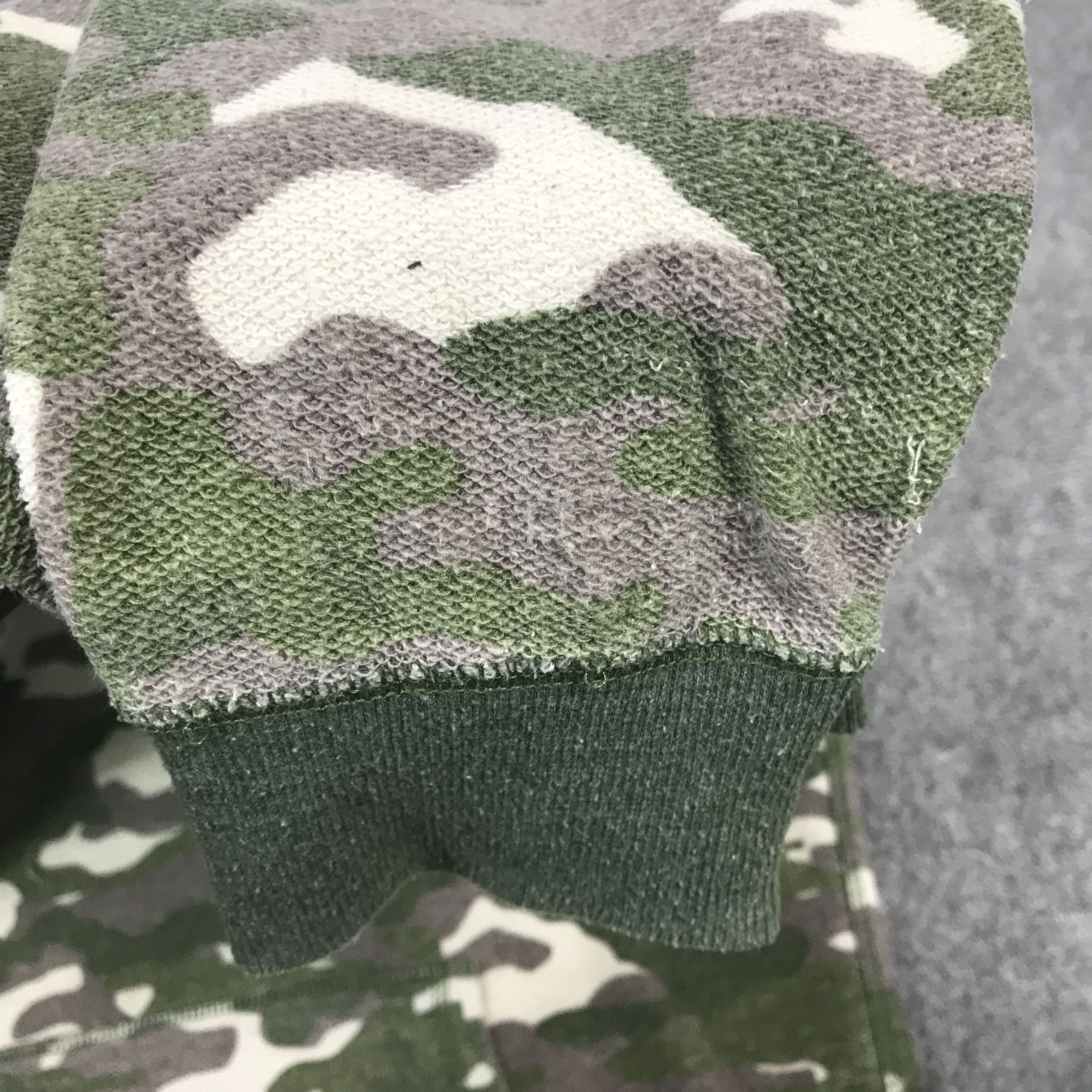 Japanese Brand Op sunwear Camo hoodie jacket Size US L / EU 52-54 / 3 - 7 Thumbnail