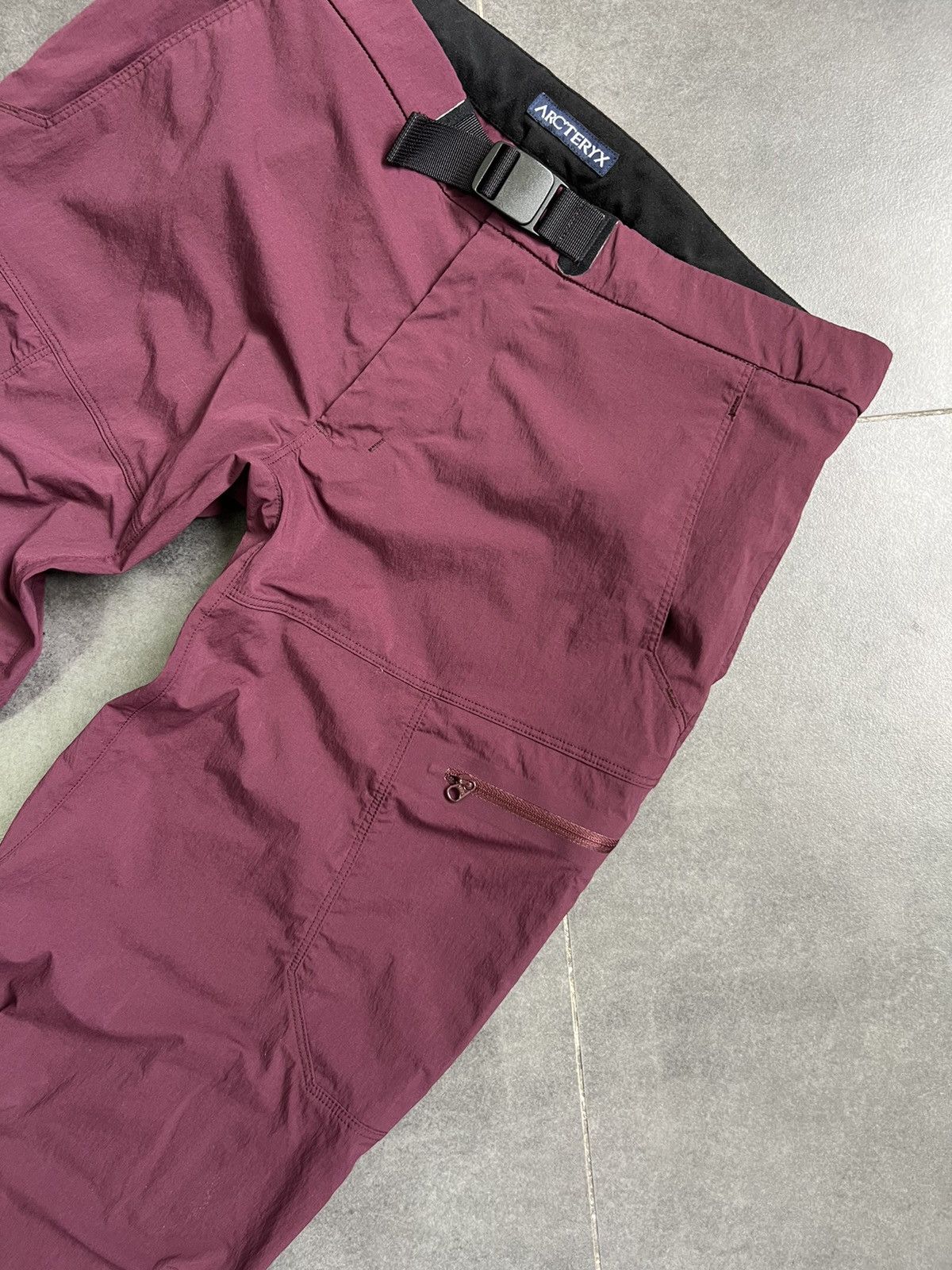Arc'teryx Arcteryx long shorts Size US 31 - 2 Thumbnail