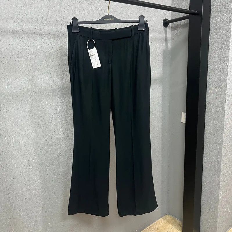 Alexander McQueen Alexander McQueen Women's Black Wool Casual Pants 0089 Size 32" / US 10 / IT 46 - 1 Thumbnail