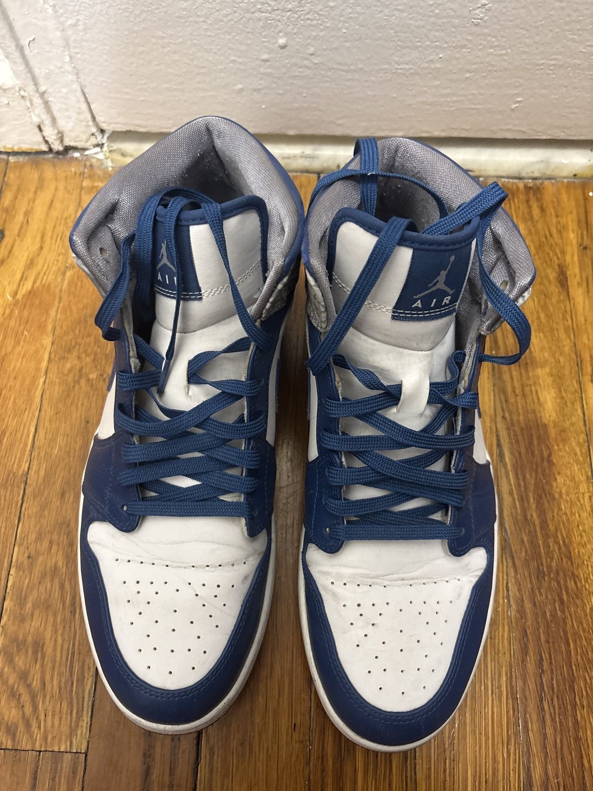 Jordan Brand Jordan 1 Retro Mid True Blue Size US 11 / EU 44 - 3 Thumbnail