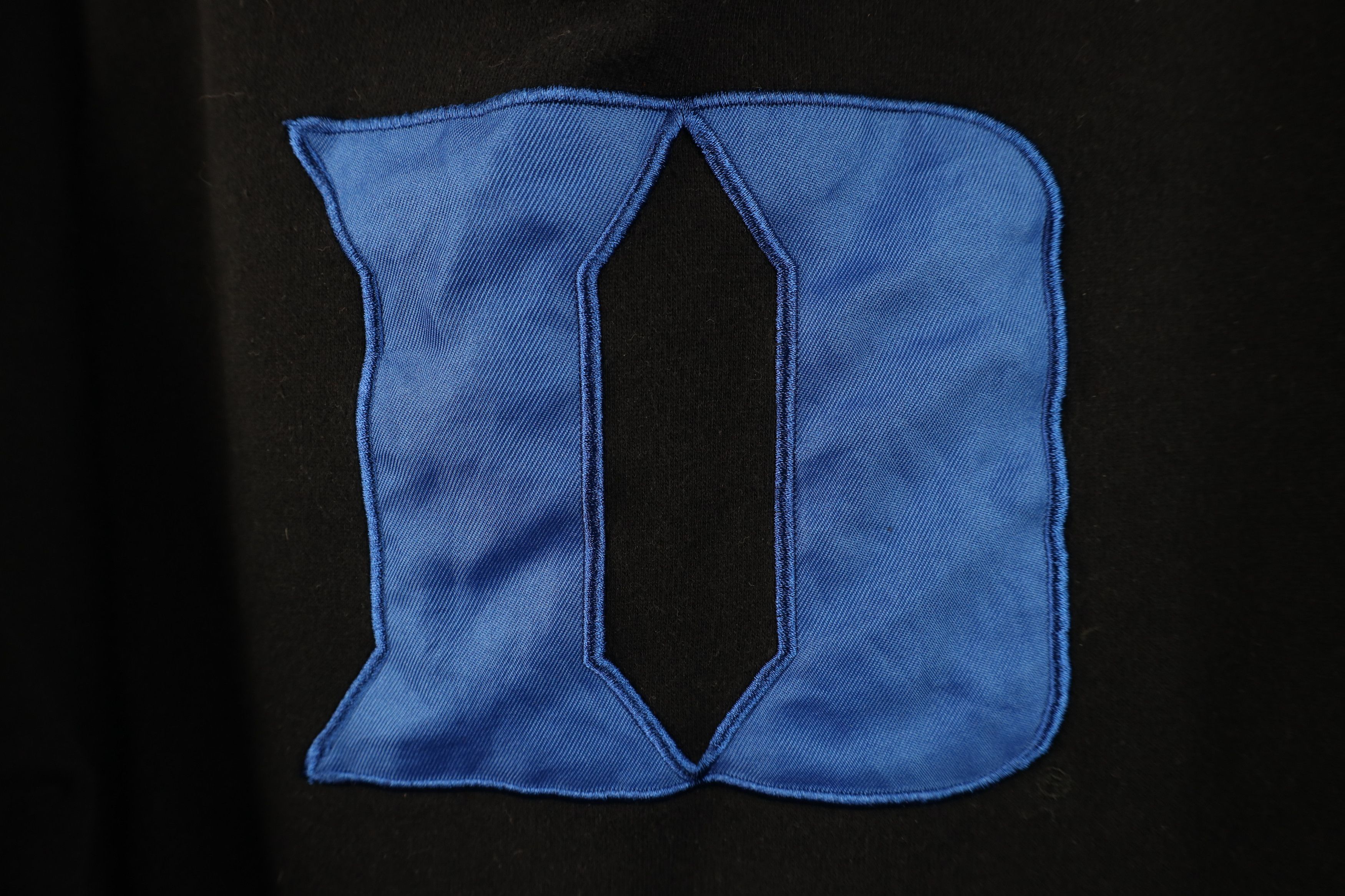 Vintage Vintage Y2K Spell Duke University Hoodie Sweatshirt Black Size US S / EU 44-46 / 1 - 4 Thumbnail