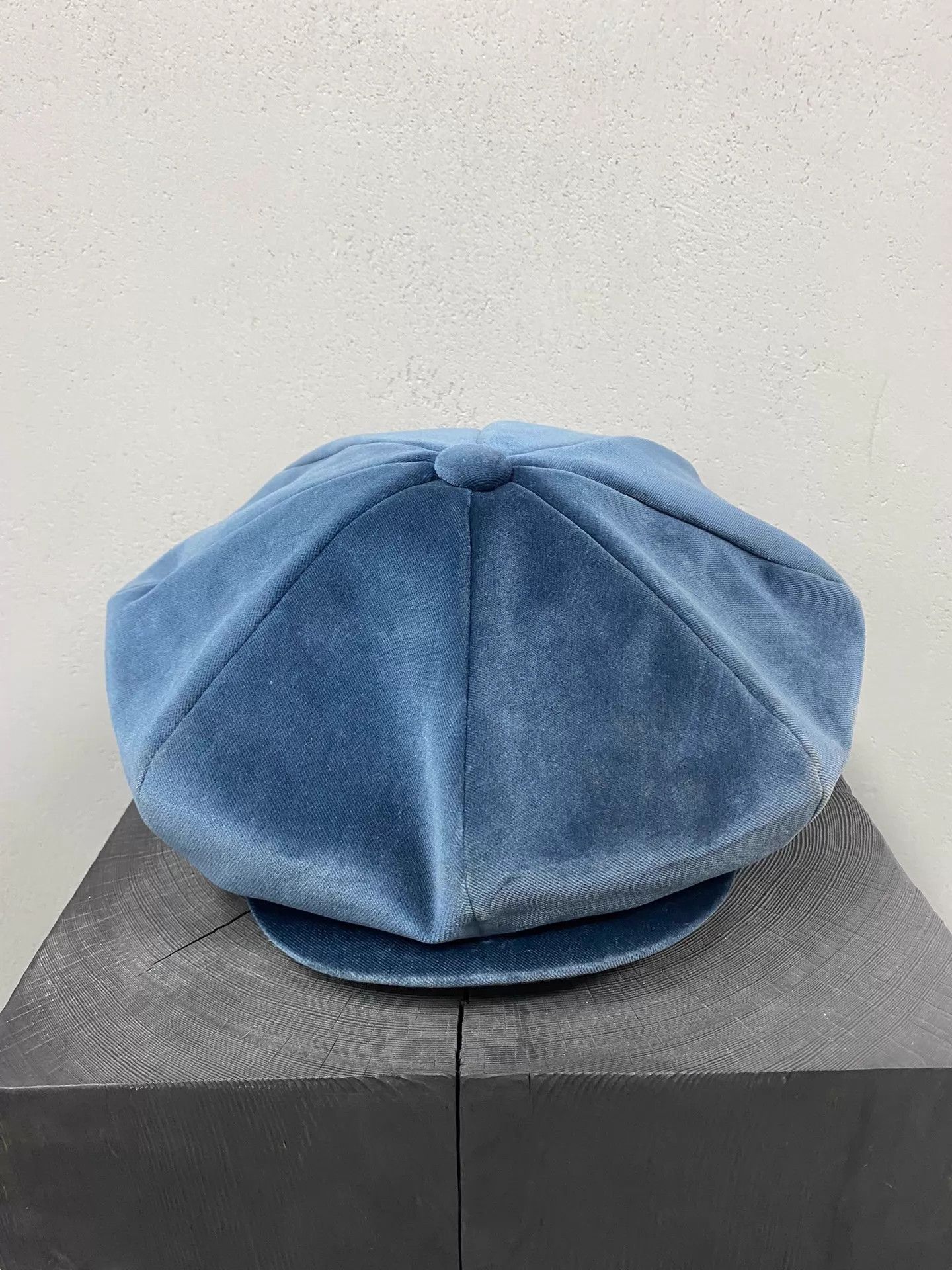 Number (N)ine Number (N)ine x NIEDIECK BlueVelvet Octagonal Newsboy Cap Size ONE SIZE - 3 Thumbnail