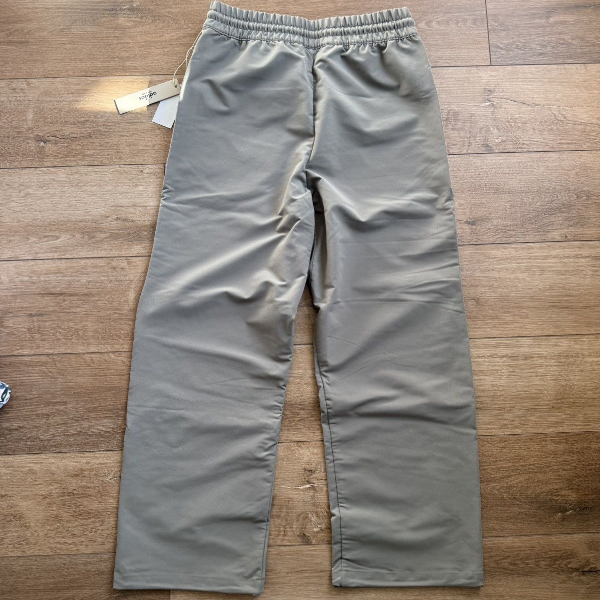 Adidas × Fear of God Adidas Fear of God Athletics Relaxed Trousers Clay Size US 30 / EU 46 - 2 Thumbnail