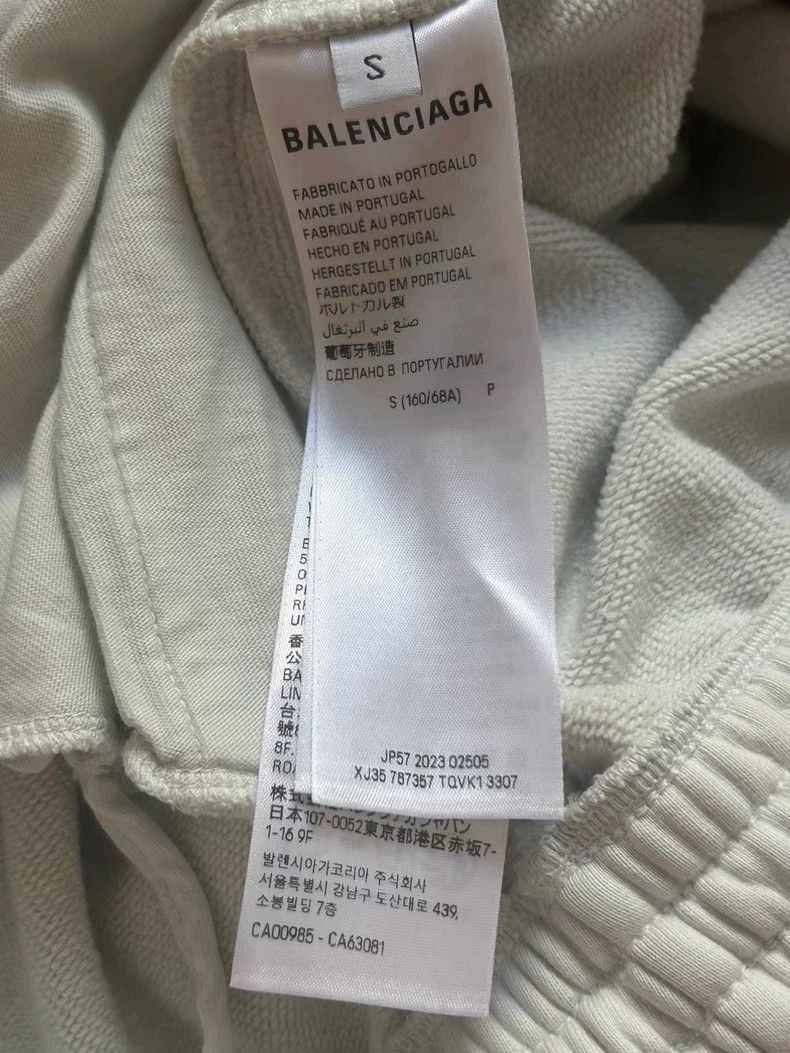 Balenciaga Balenciaga size S Tattoos, tattoos, mud-dyed graffiti pant Size US 26 / EU 42 - 4 Thumbnail