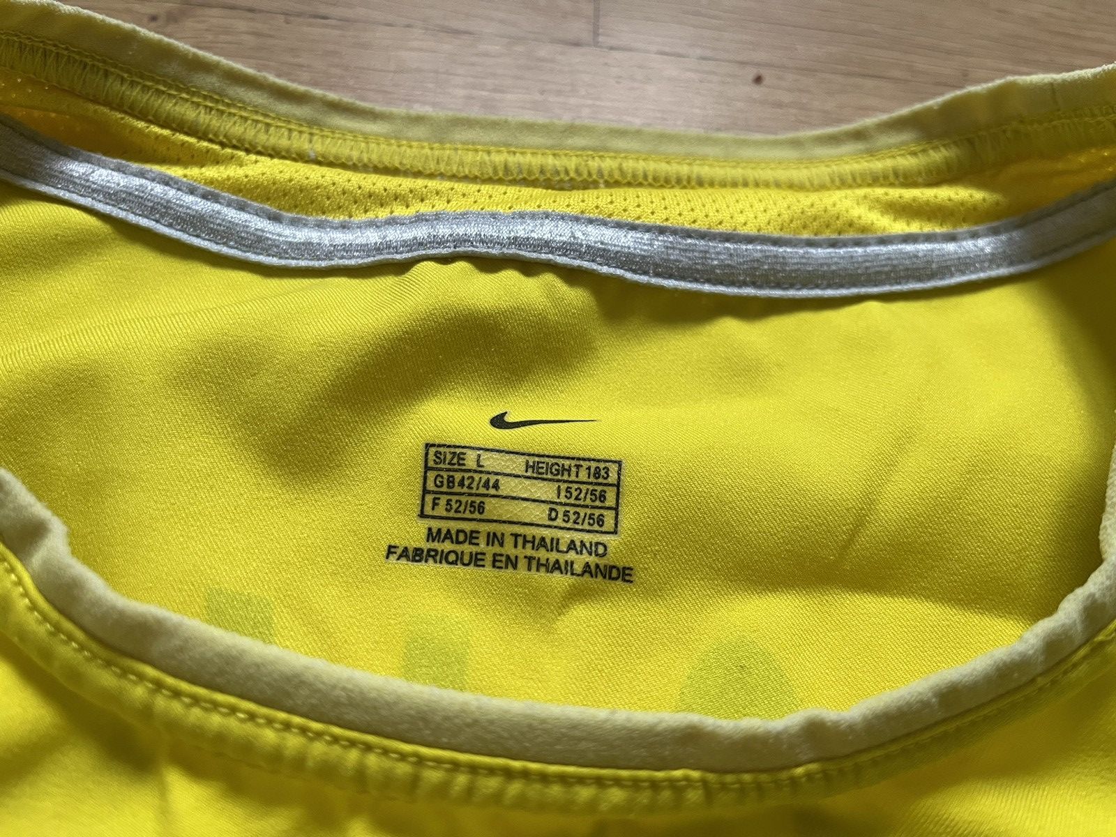 Nike Nike Brazil World Cup 2002 Kaka Jersey Size US L / EU 52-54 / 3 - 5 Thumbnail