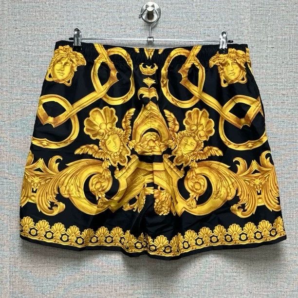 Versace Versace Men's casual shorts Size US 32 / EU 48 - 6 Thumbnail