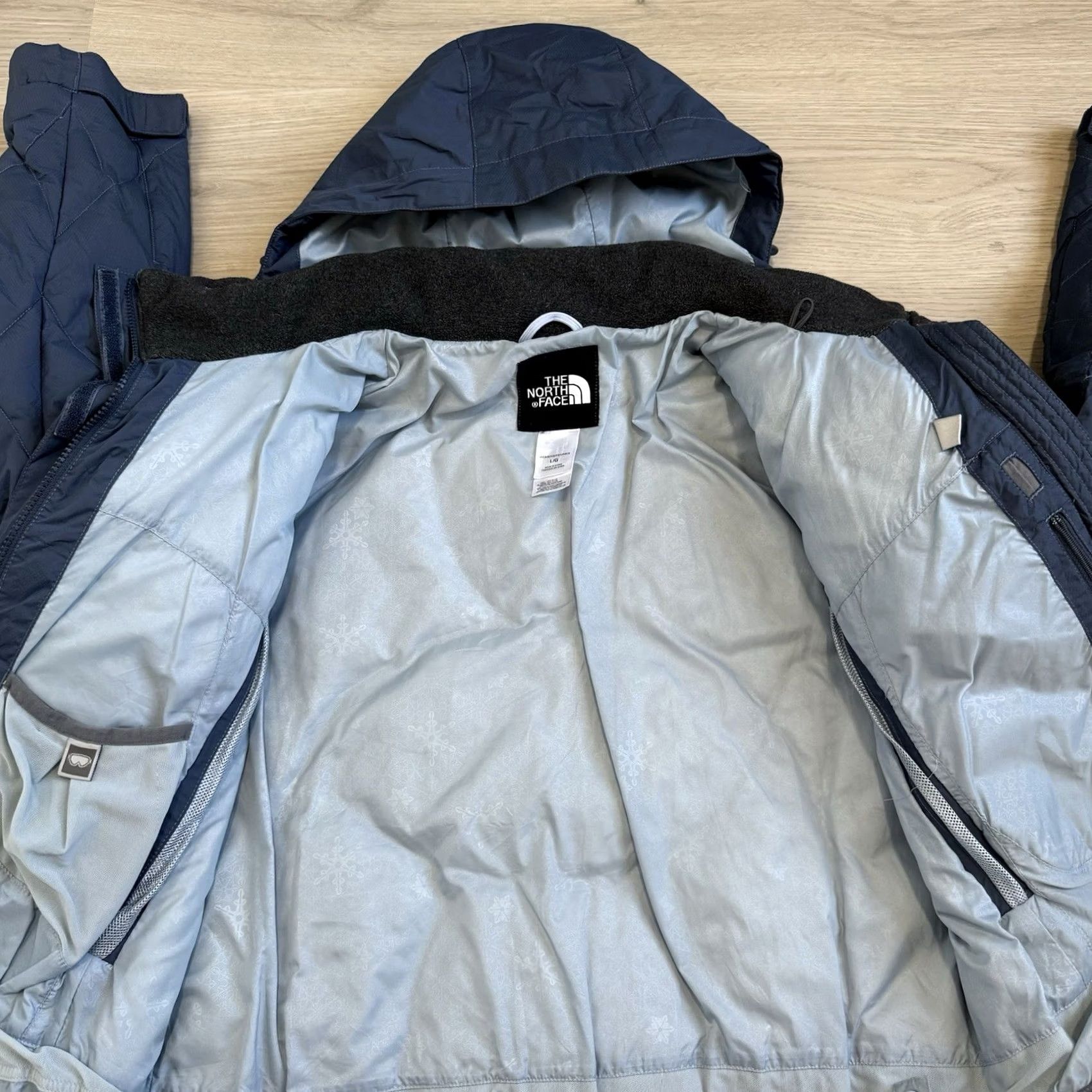 The North Face Vintage The North Face Jacket Women’s L Blue Down Puffer Quilted 600 Ski Ice Size L / US 10 / IT 46 - 7 Thumbnail