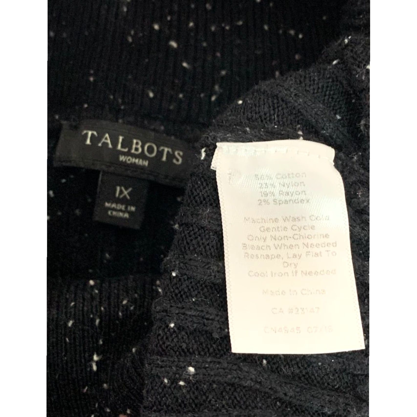 Talbots VINTAGE Talbots Woman Black Flecked Turtleneck Sweater Ribbed Knit Size 1X Pullover Women Size XL / US 12-14 / IT 48-50 - 7 Thumbnail