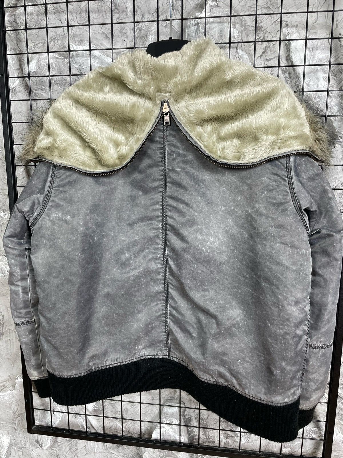 River Island Vintage Fade Fur Jacket Y2K If Six Was Nine LGB Archive Vibe Size US L / EU 52-54 / 3 - 11 Thumbnail