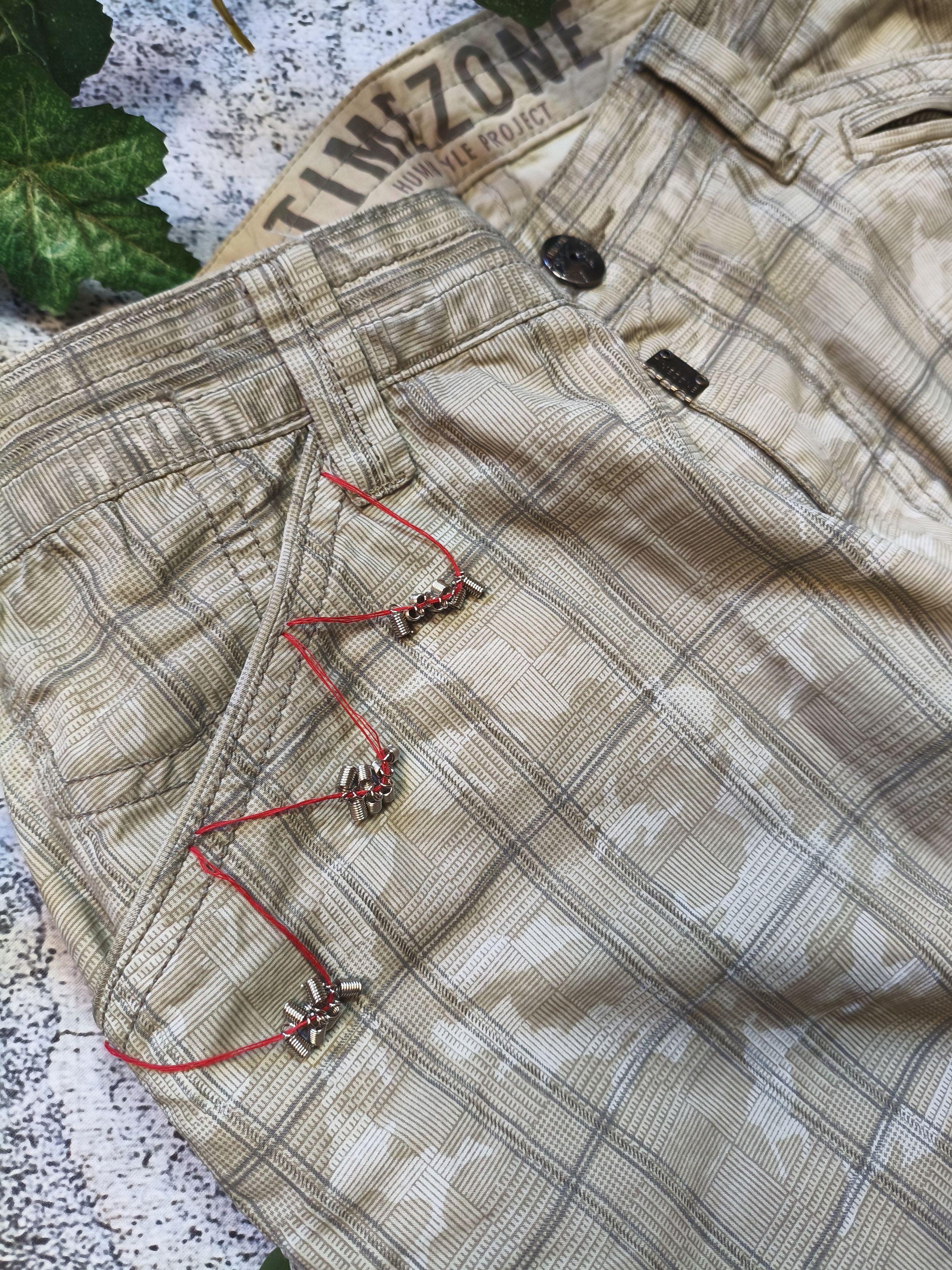 Other 1of1 Upcycled Avant-Garde Desert Camo Cargo Pants Size US 32 / EU 48 - 4 Thumbnail