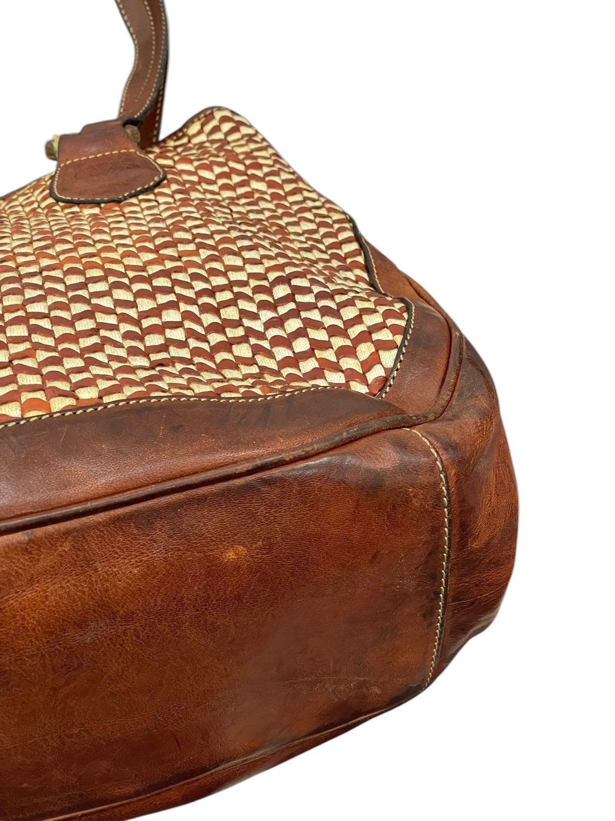 Genuine Leather Full Leather Patina Vintage Unknown Italy Shoulder Bag 1🟩2 Size ONE SIZE - 10 Thumbnail