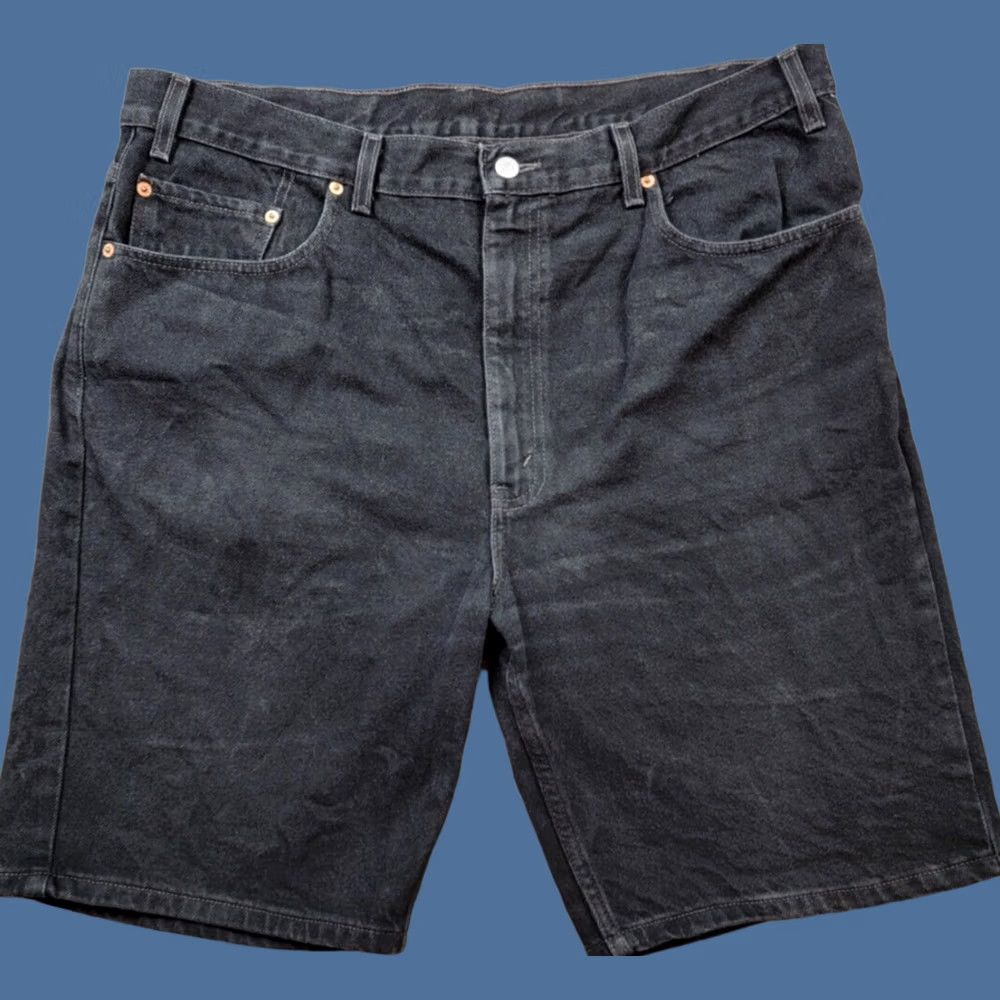 Levi's Vintage Levi's 505 Shorts Mens 40 Black Regular Bermuda 9'' Inseam 5-Pocket Design USA 90s Retro Denim Cotton Shorts Mens Black Size US 40 / EU 56 - 1 Thumbnail
