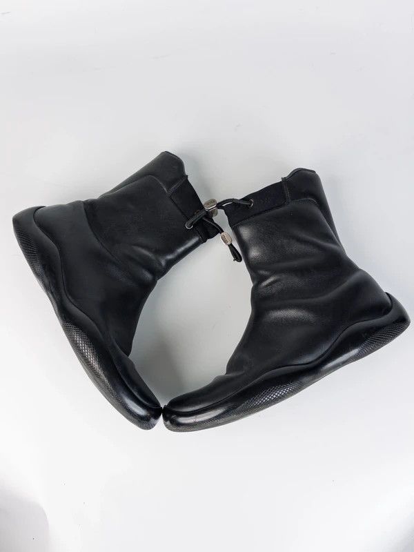 Prada 90s Prada Sport vibram sole black leather boots Vintage Size US 7 / IT 37 - 4 Thumbnail