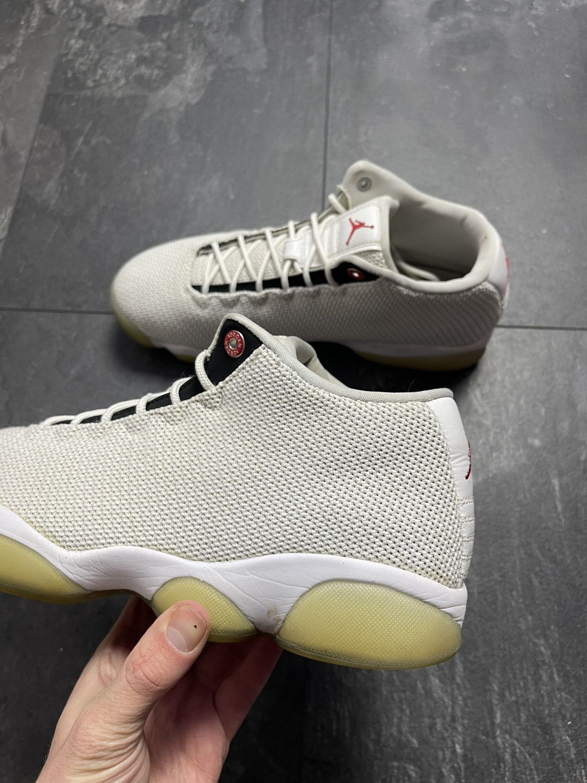 Jordan Brand Mens Nike Air Jordan Horizon Low Pure Platinum Size US 10 / EU 43 - 8 Thumbnail